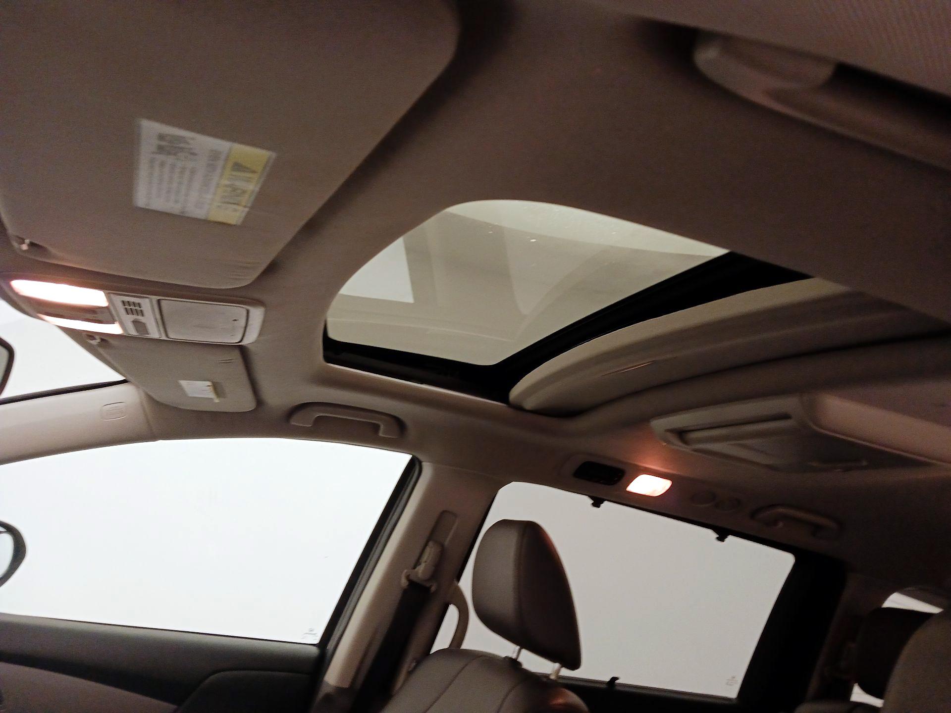 Thumbnail: 2015 Honda Odyssey - 19