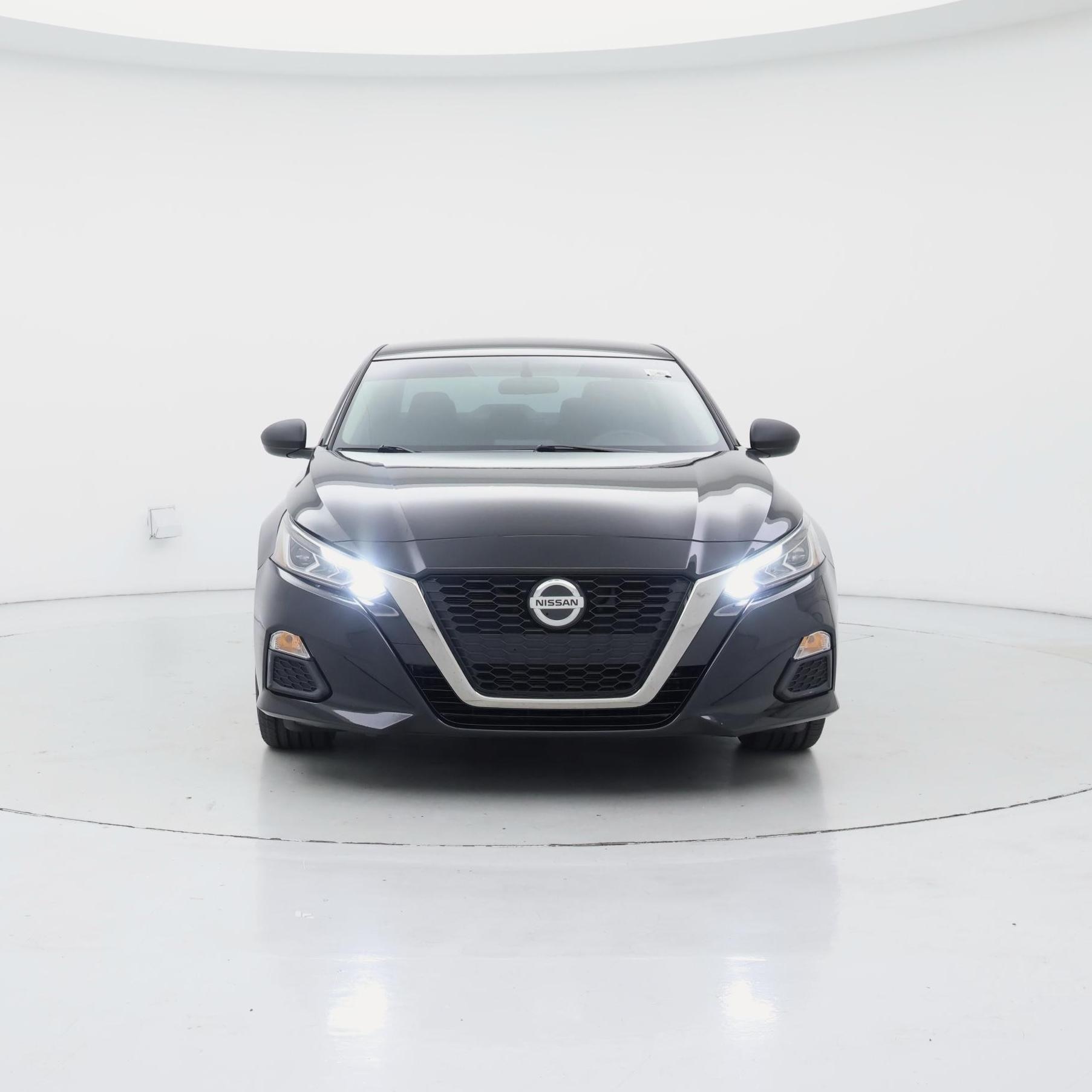 Thumbnail: 2019 Nissan Altima - 4