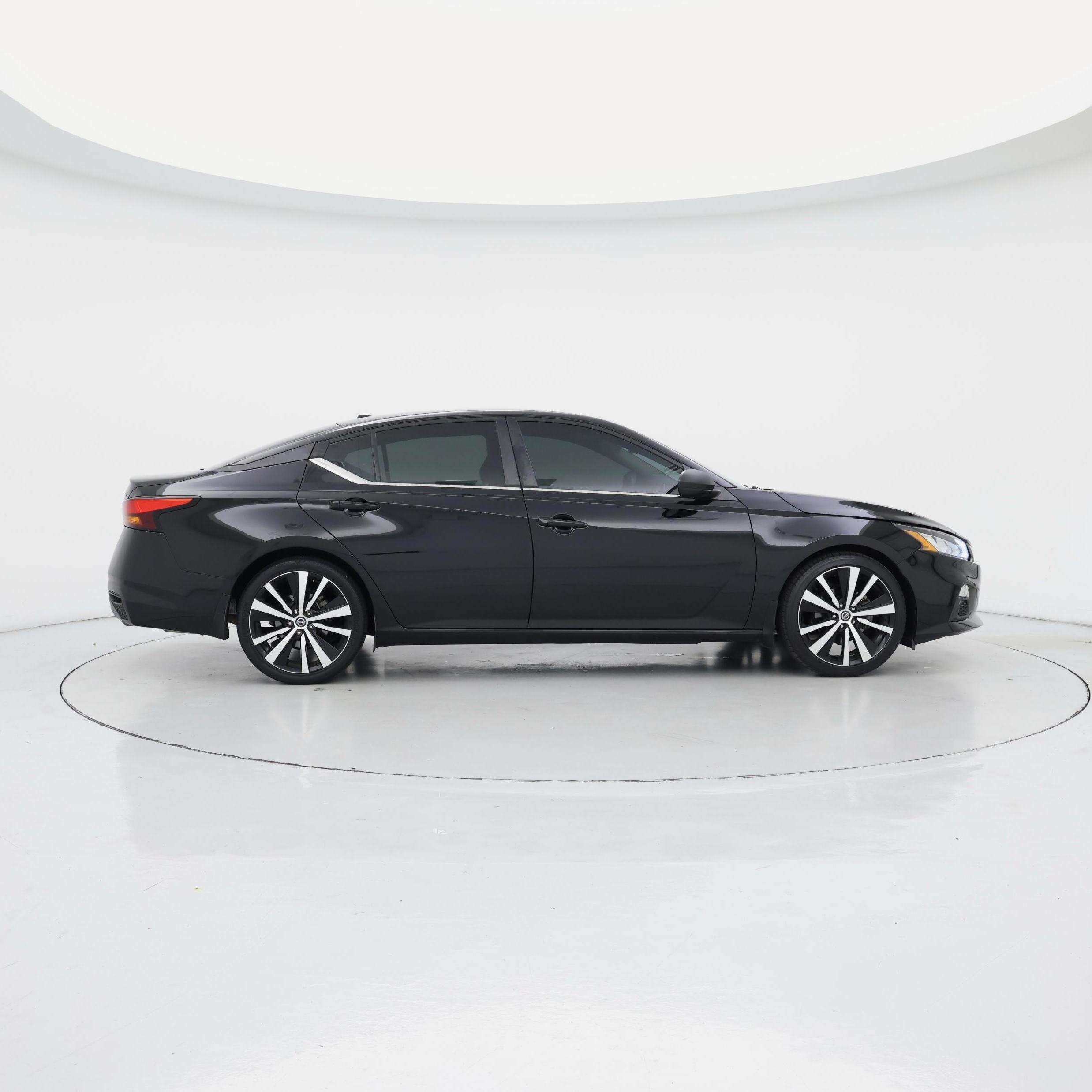 Thumbnail: 2019 Nissan Altima - 7