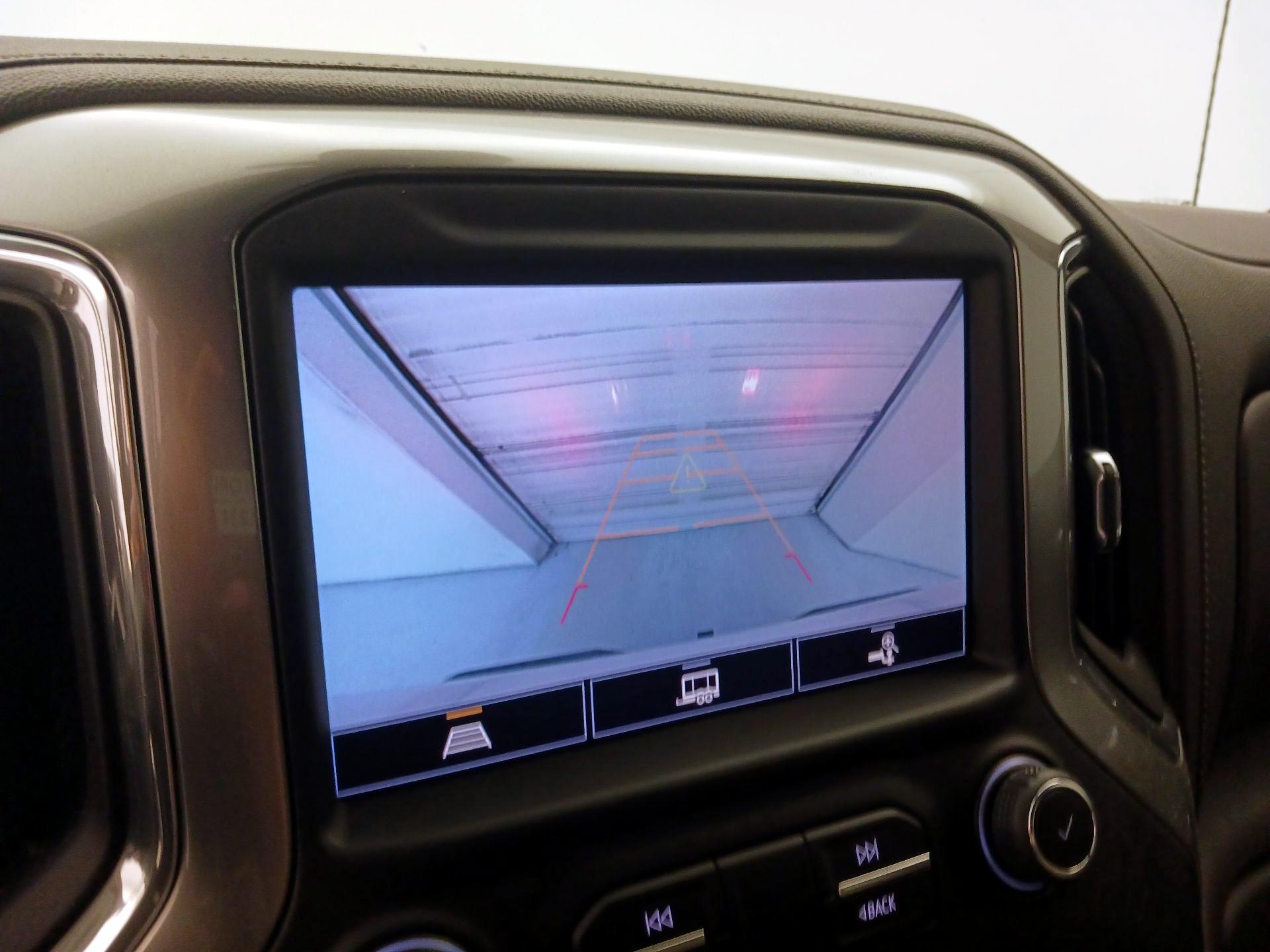 Thumbnail: 2022 Chevrolet Silverado 1500 - 14