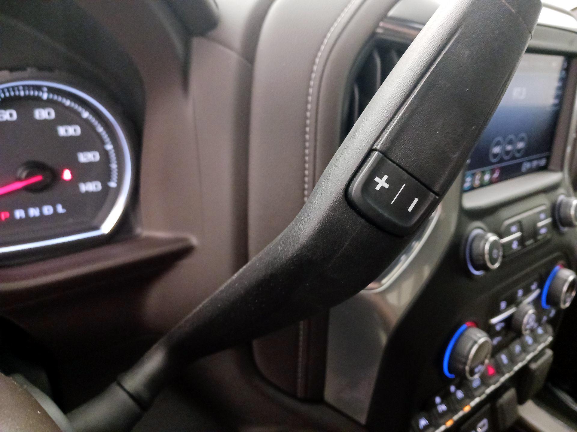 Thumbnail: 2022 Chevrolet Silverado 1500 - 17