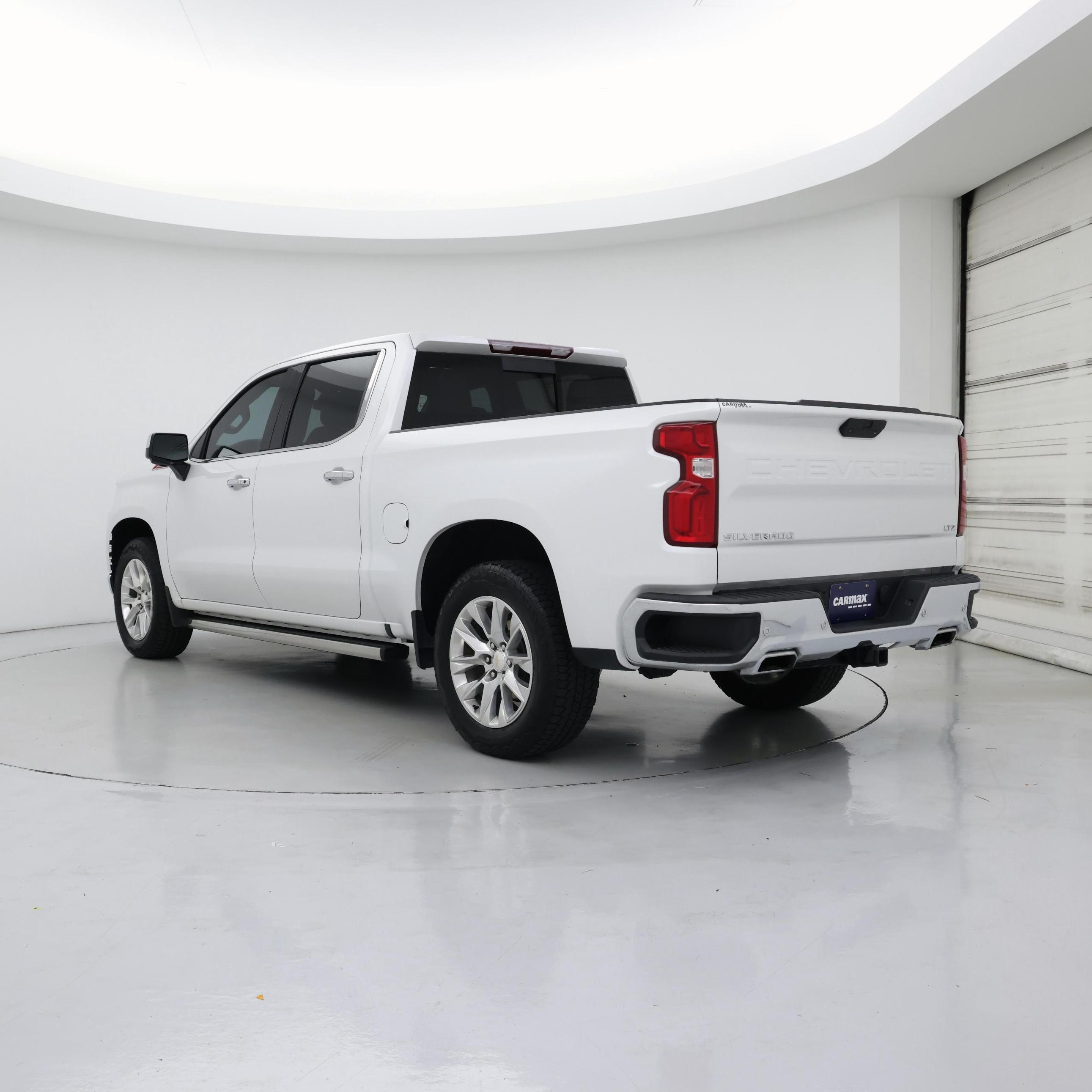 Thumbnail: 2022 Chevrolet Silverado 1500 - 2