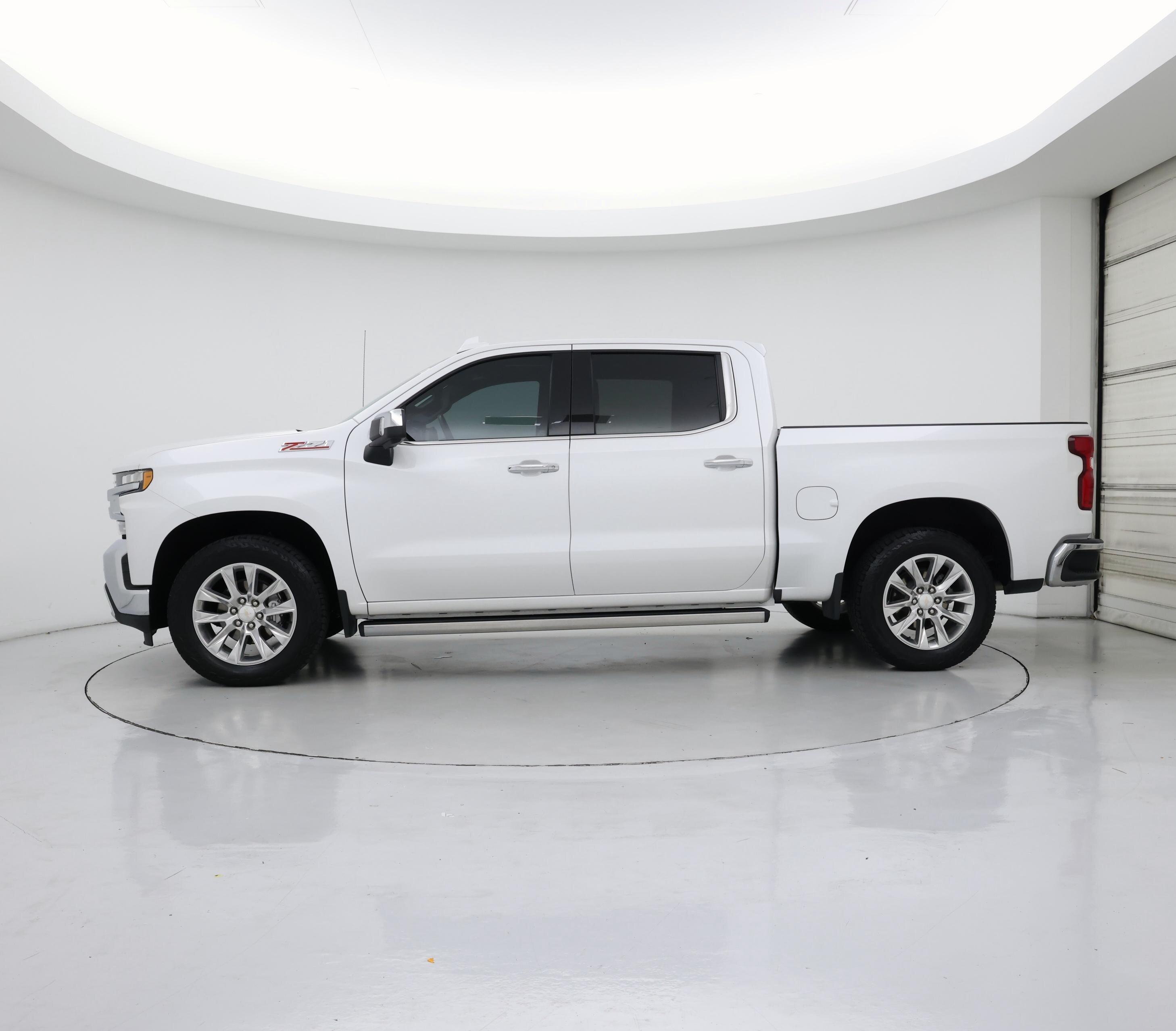 Thumbnail: 2022 Chevrolet Silverado 1500 - 3