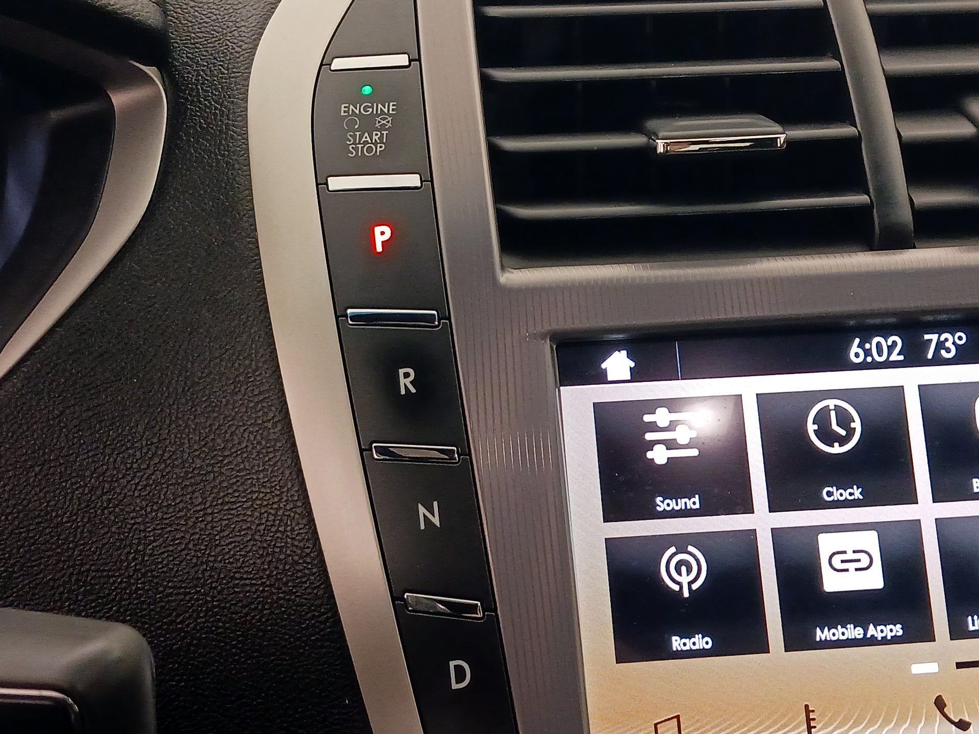 Thumbnail: 2019 Lincoln MKZ - 17