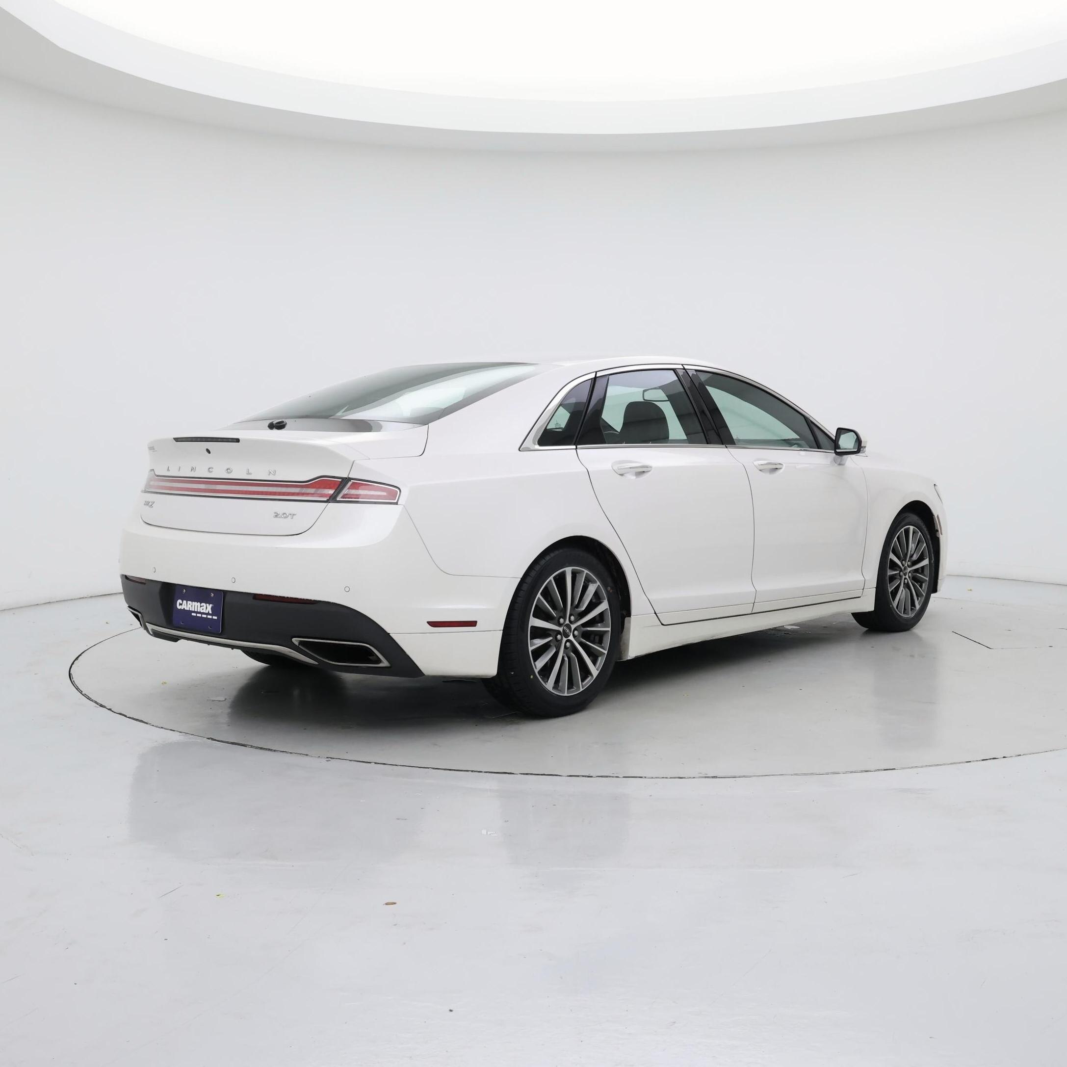 Thumbnail: 2019 Lincoln MKZ - 8