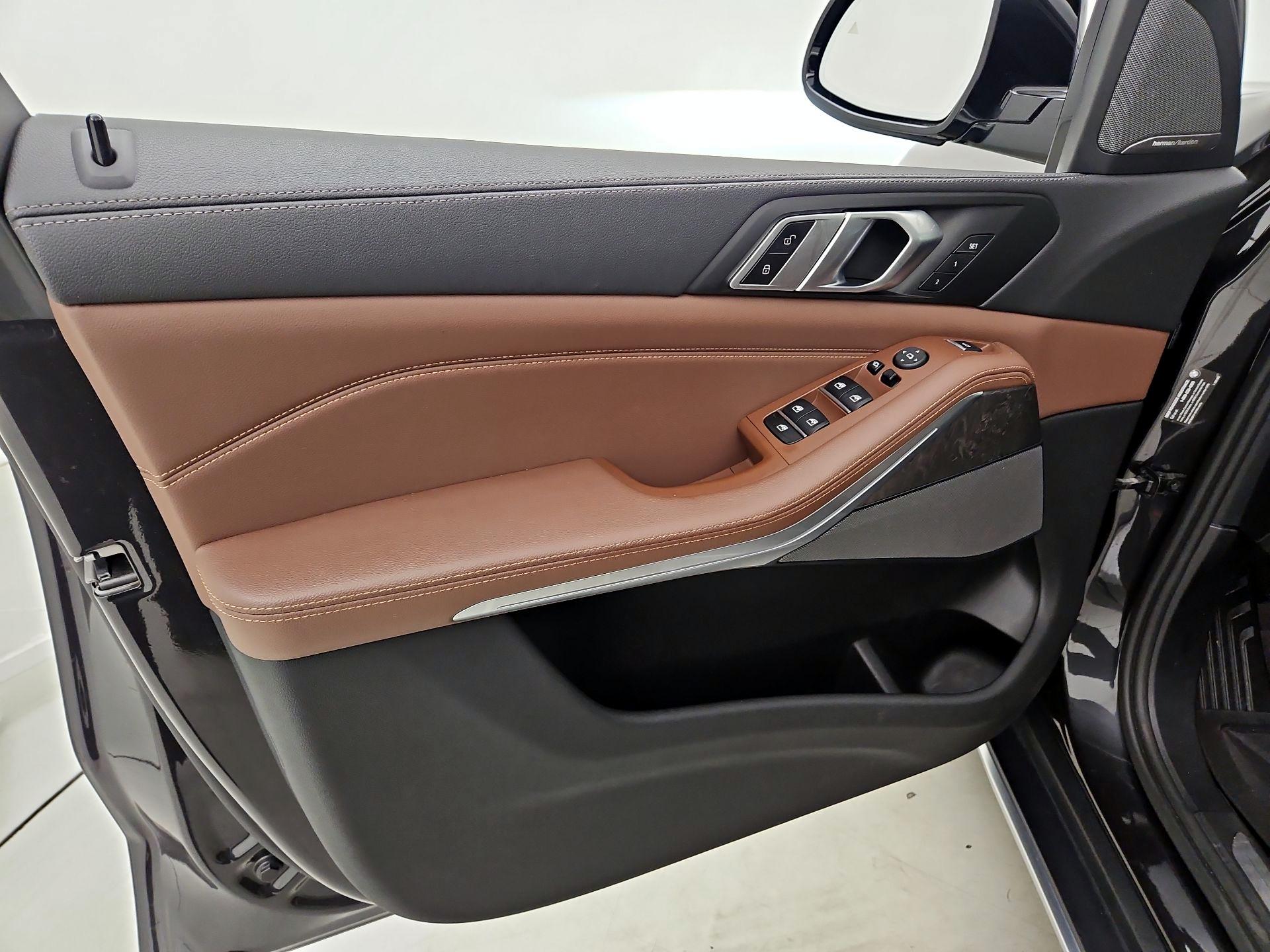 Thumbnail: 2020 BMW X5 - 12