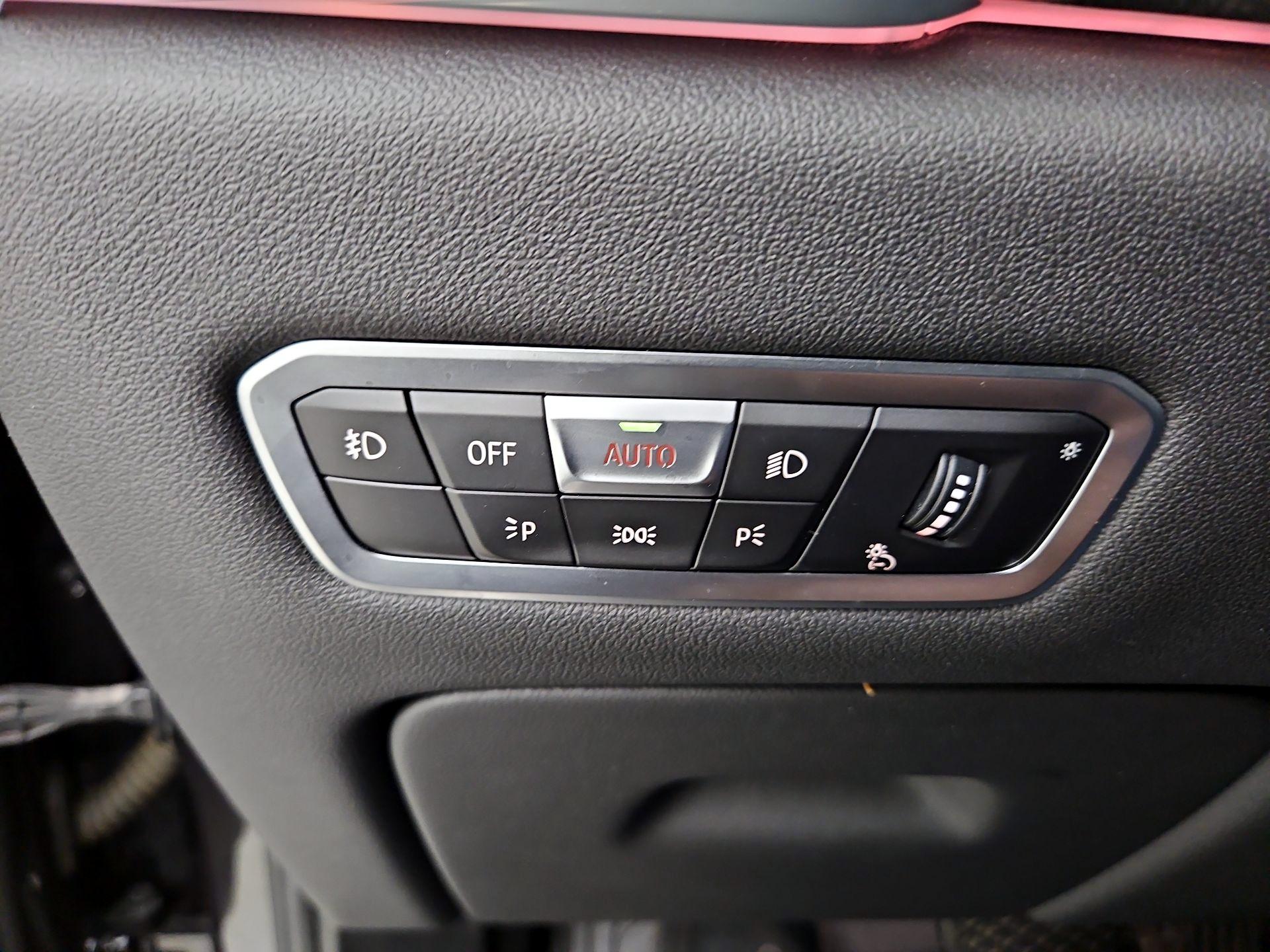 Thumbnail: 2020 BMW X5 - 13