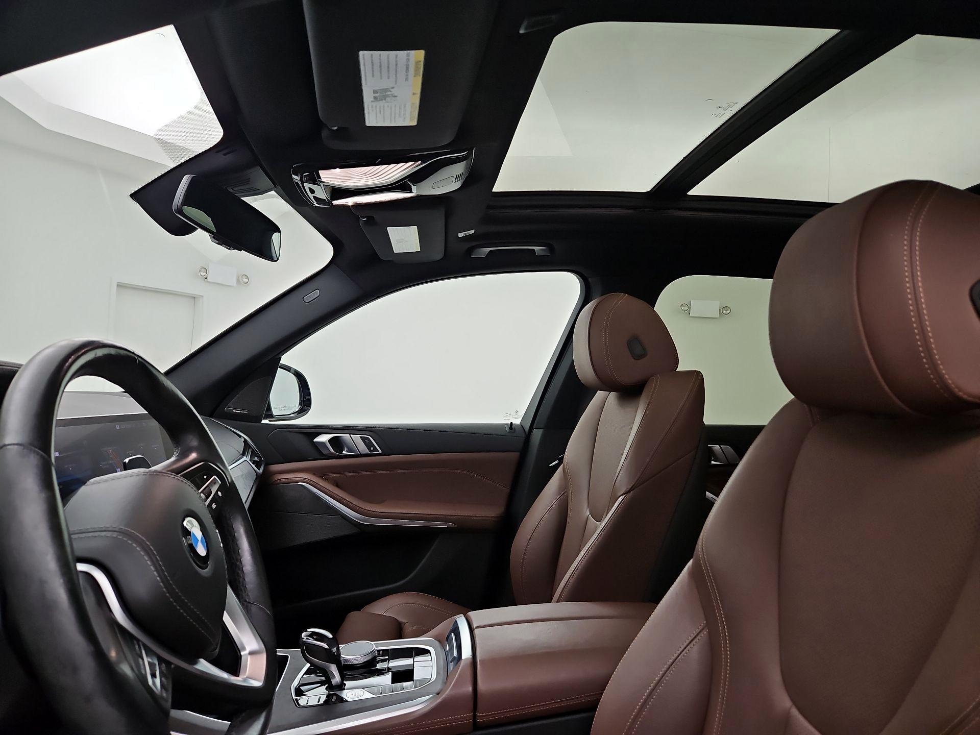 Thumbnail: 2020 BMW X5 - 20