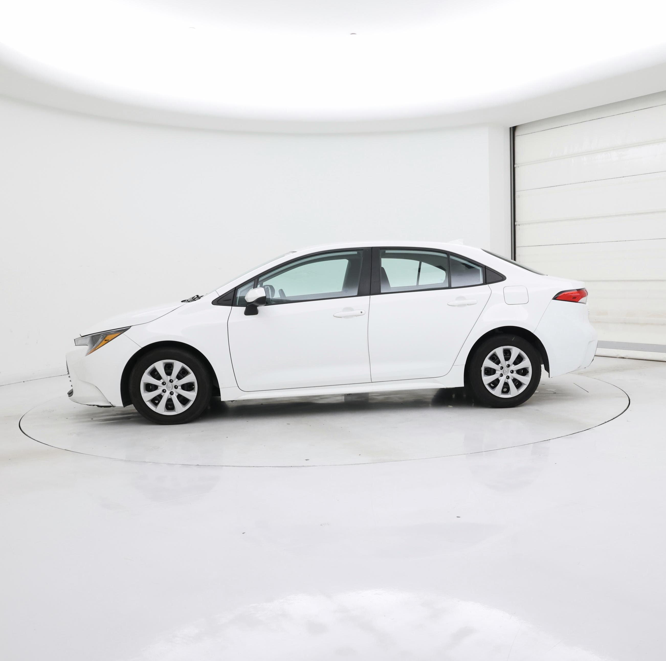Thumbnail: 2023 Toyota Corolla - 3