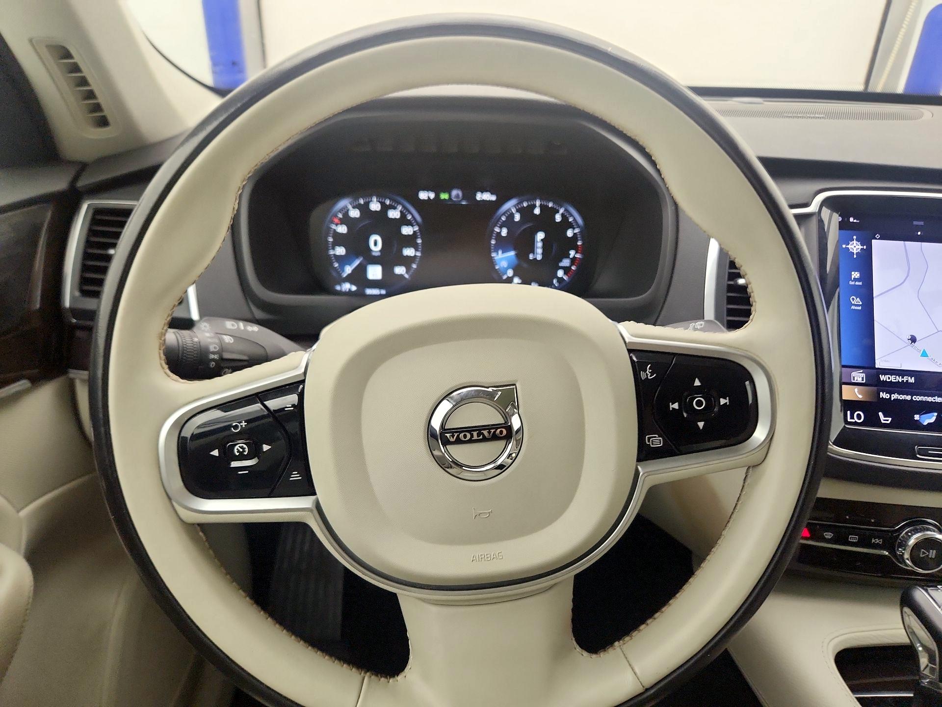 Thumbnail: 2019 Volvo XC90 - 10