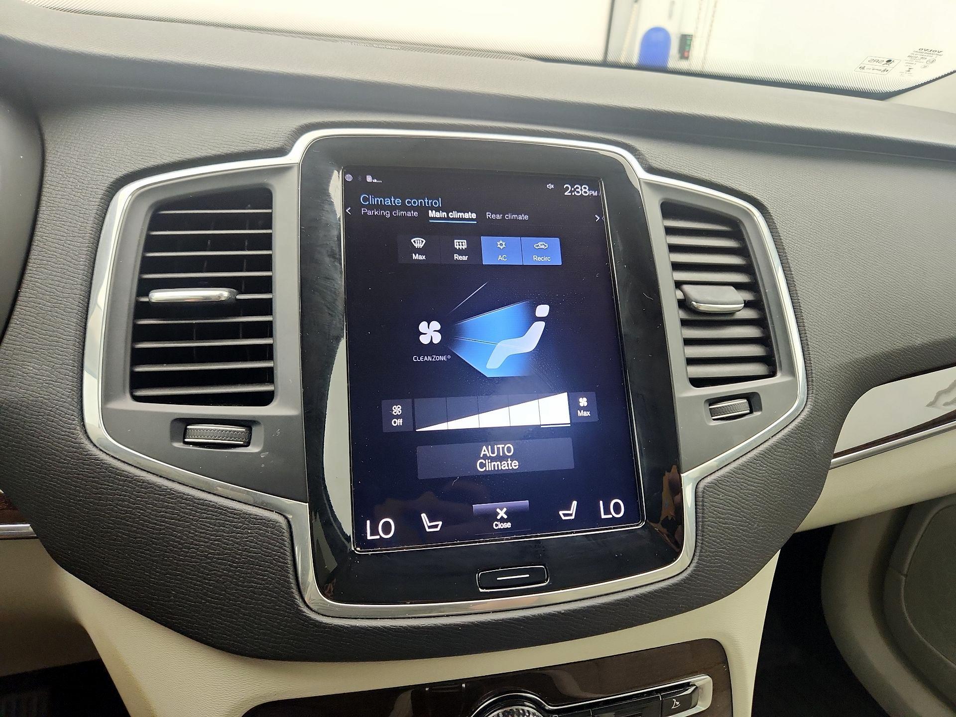 Thumbnail: 2019 Volvo XC90 - 17
