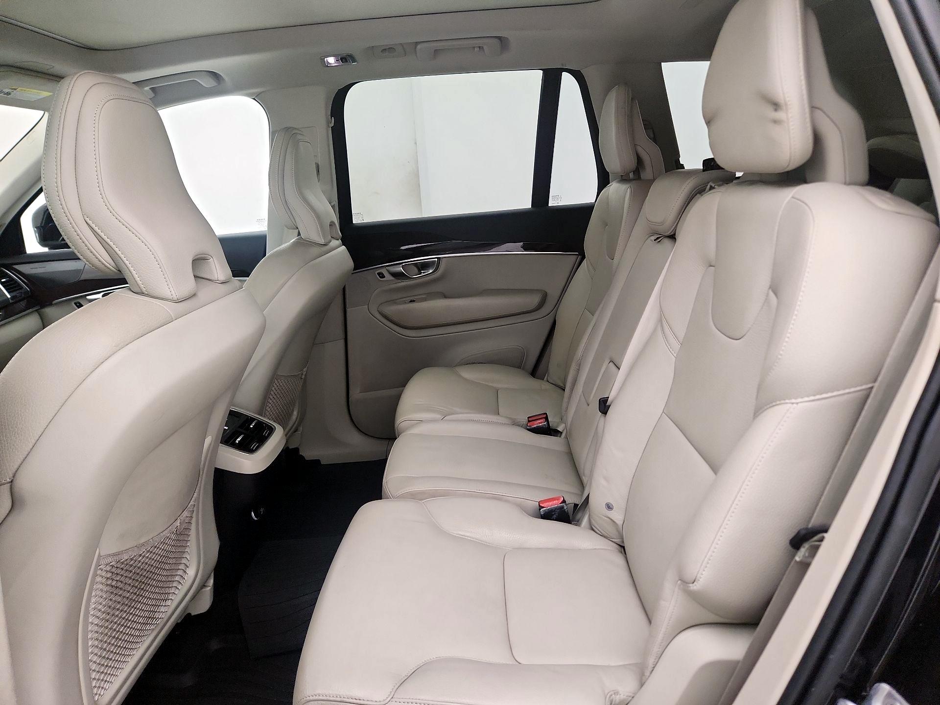Thumbnail: 2019 Volvo XC90 - 20