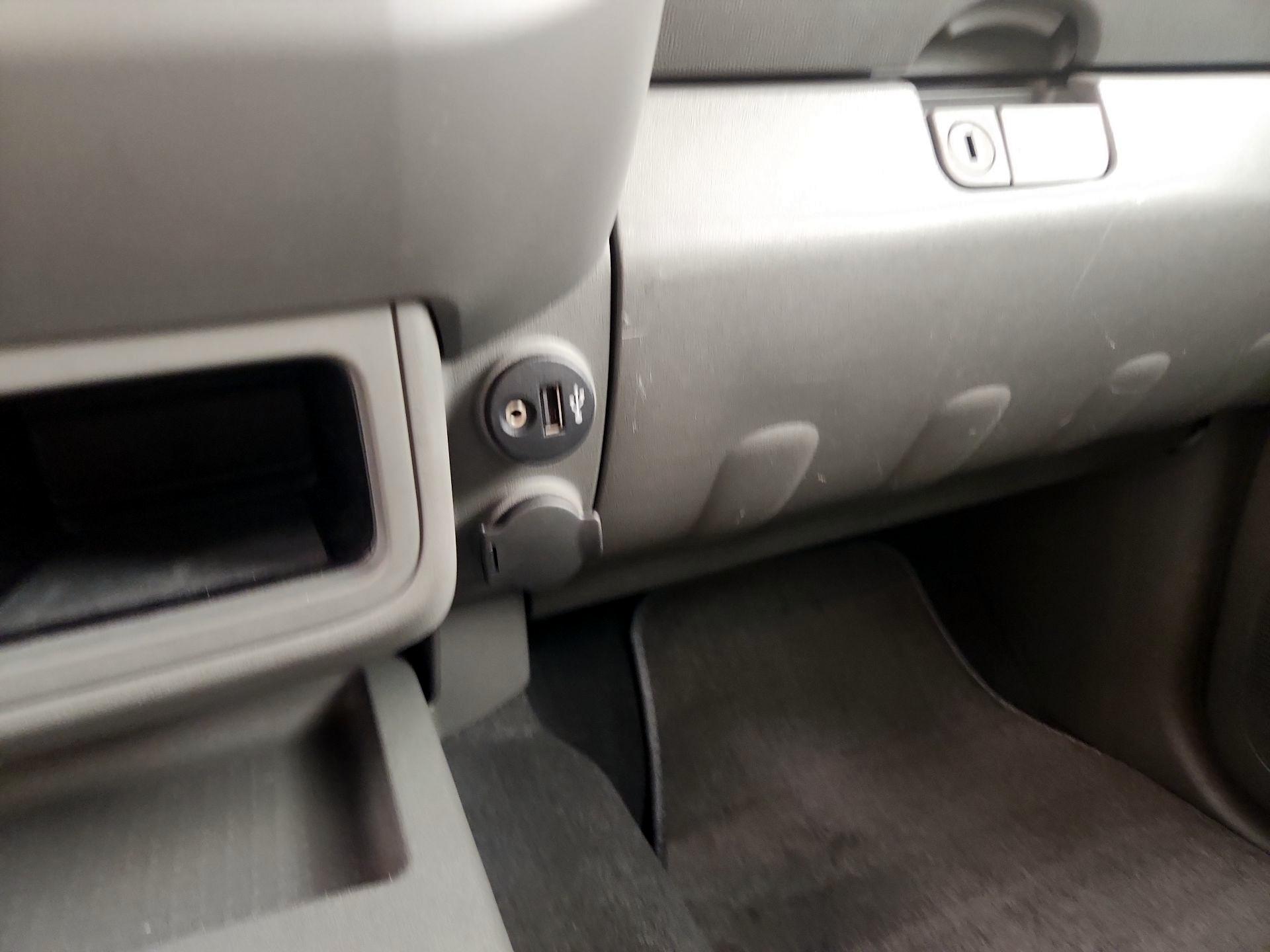 Thumbnail: 2020 Nissan Frontier - 18
