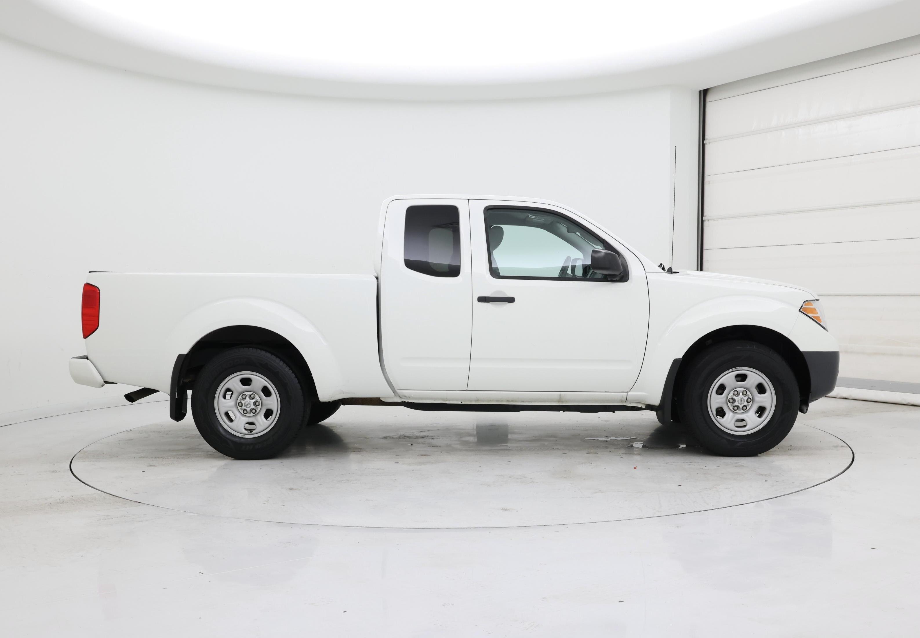 Thumbnail: 2020 Nissan Frontier - 7
