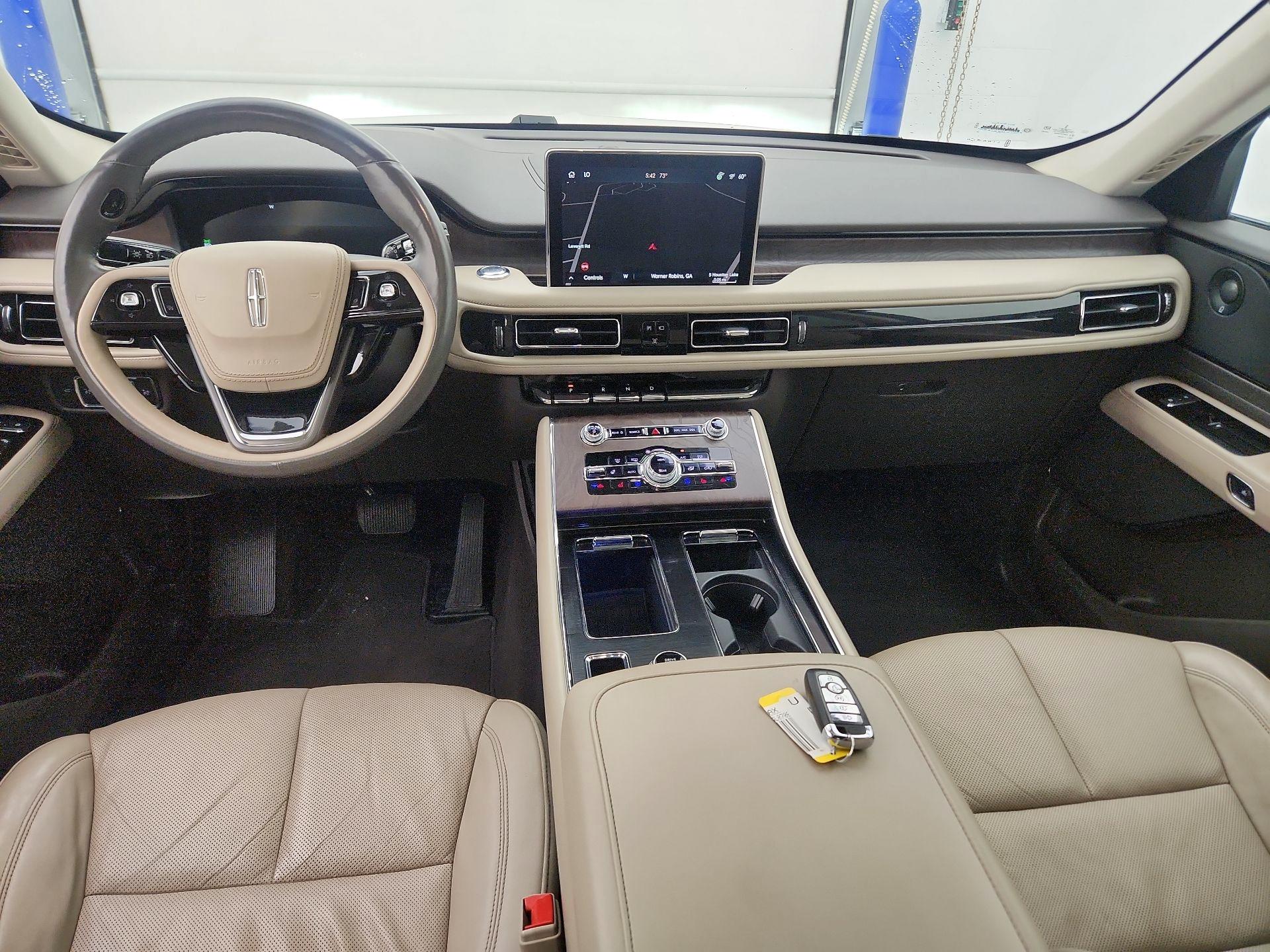 Thumbnail: 2022 Lincoln Aviator - 9