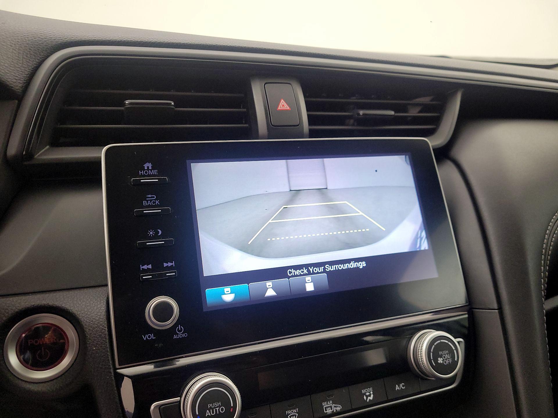 Thumbnail: 2020 Honda Insight - 14