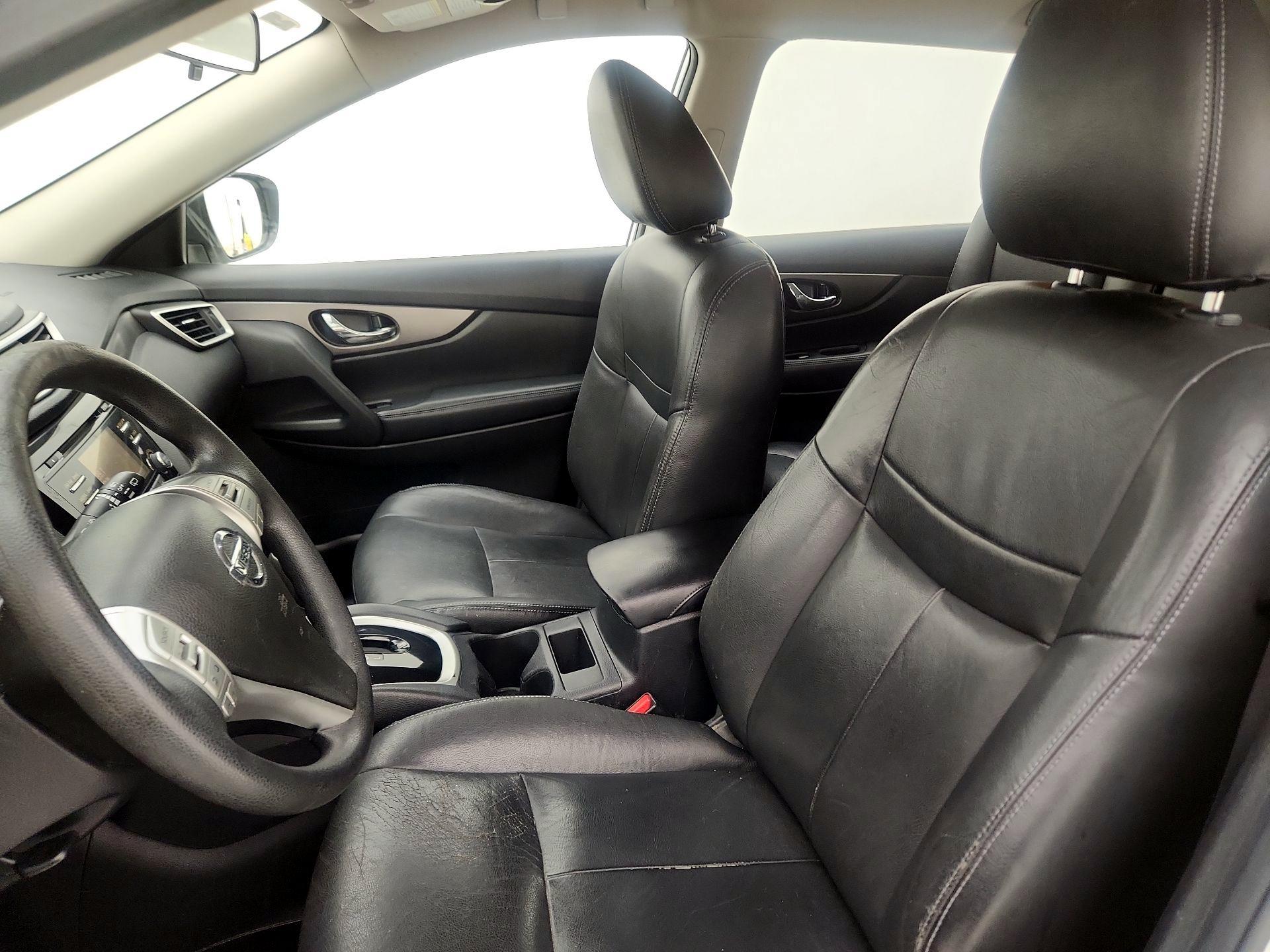 Thumbnail: 2016 Nissan Rogue - 11