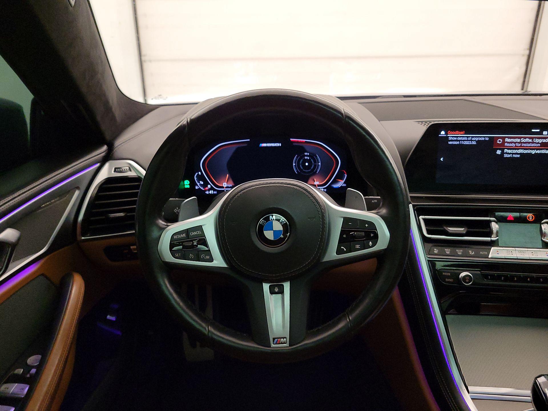 Thumbnail: 2022 BMW 8 Series - 10