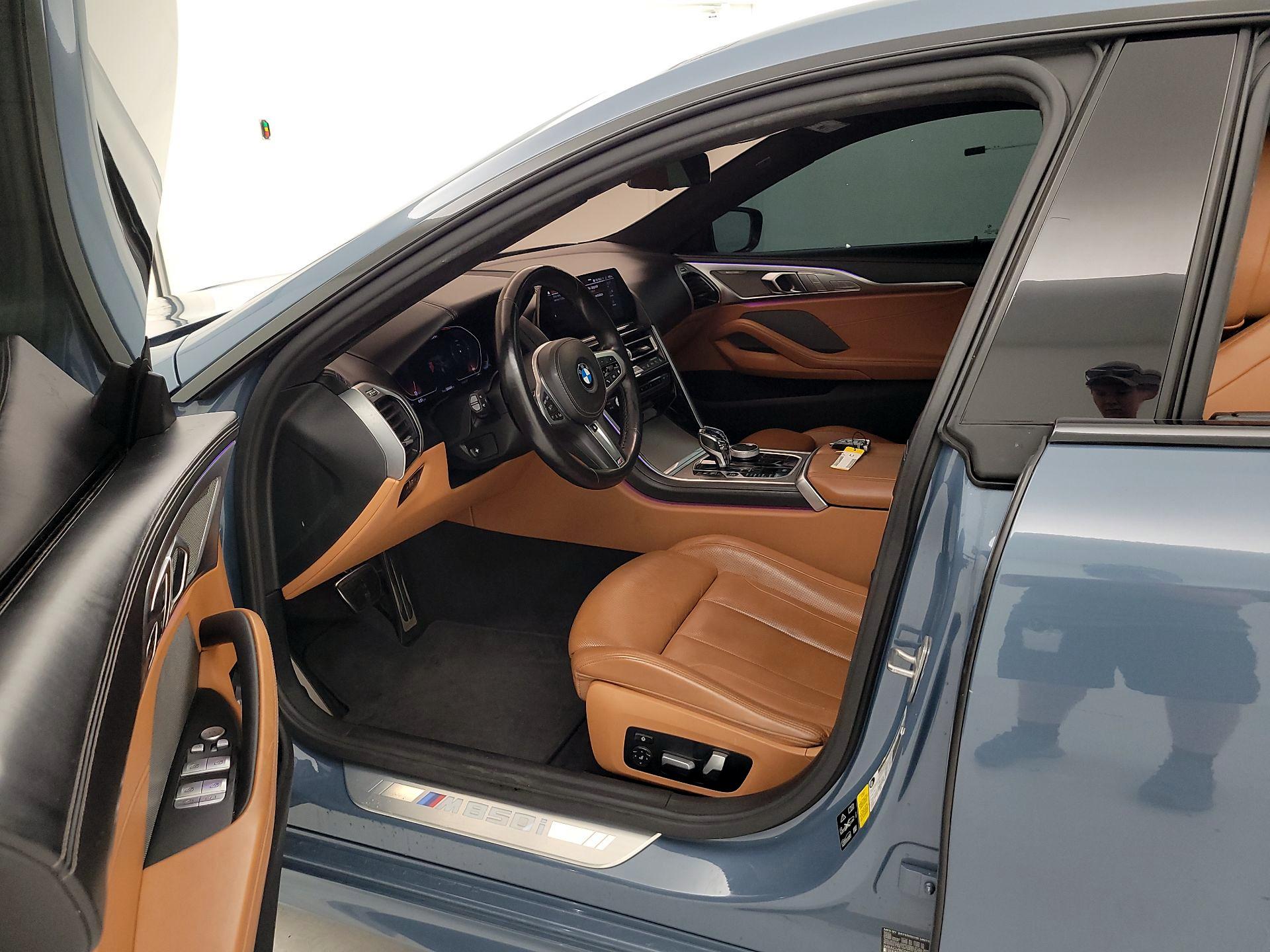 Thumbnail: 2022 BMW 8 Series - 11