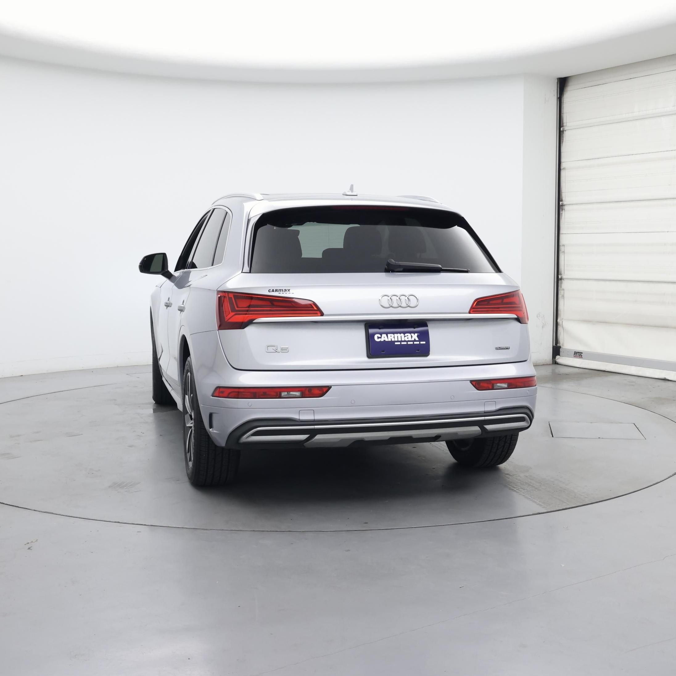 Thumbnail: 2021 Audi Q5 - 6