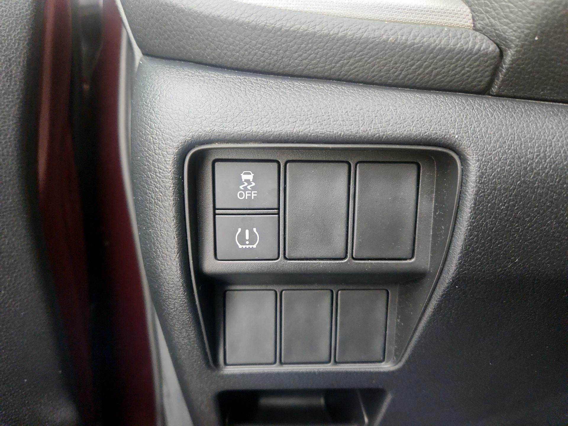 Thumbnail: 2019 Honda CR-V - 13