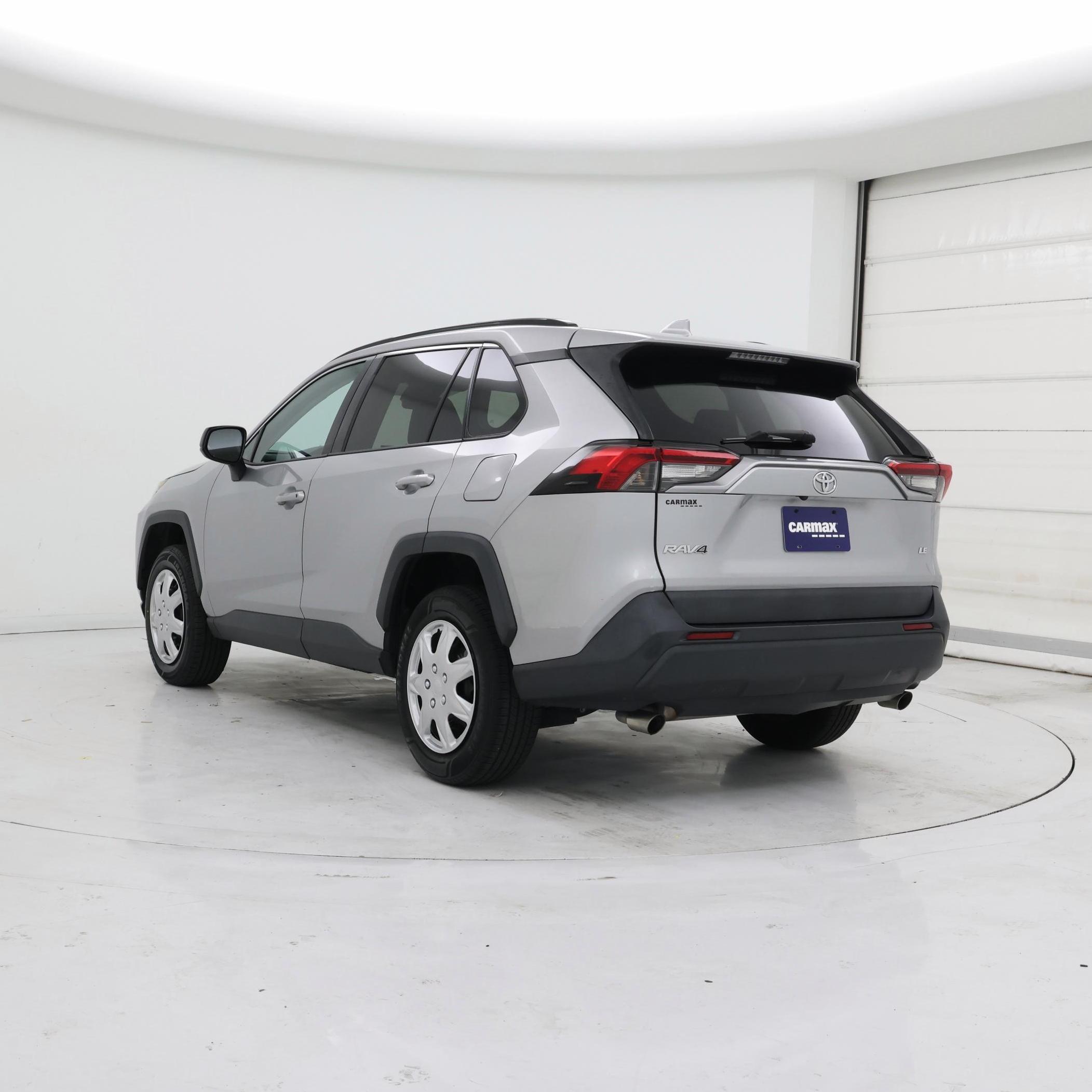 Thumbnail: 2019 Toyota RAV4 - 2