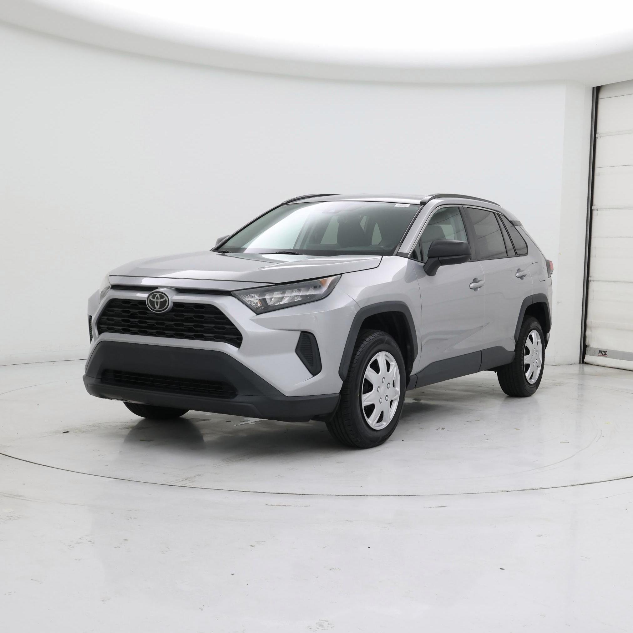 Thumbnail: 2019 Toyota RAV4 - 4