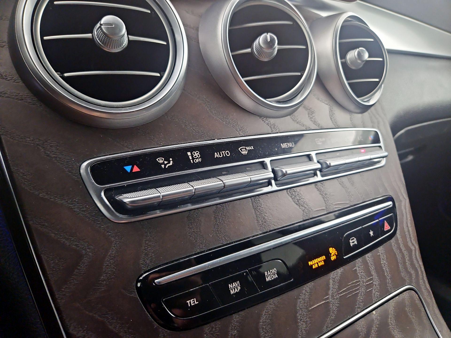 Thumbnail: 2021 Mercedes-Benz GLC - 16