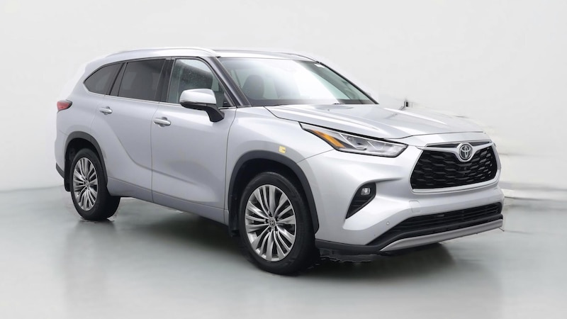 2022 Toyota Highlander Platinum Hero Image