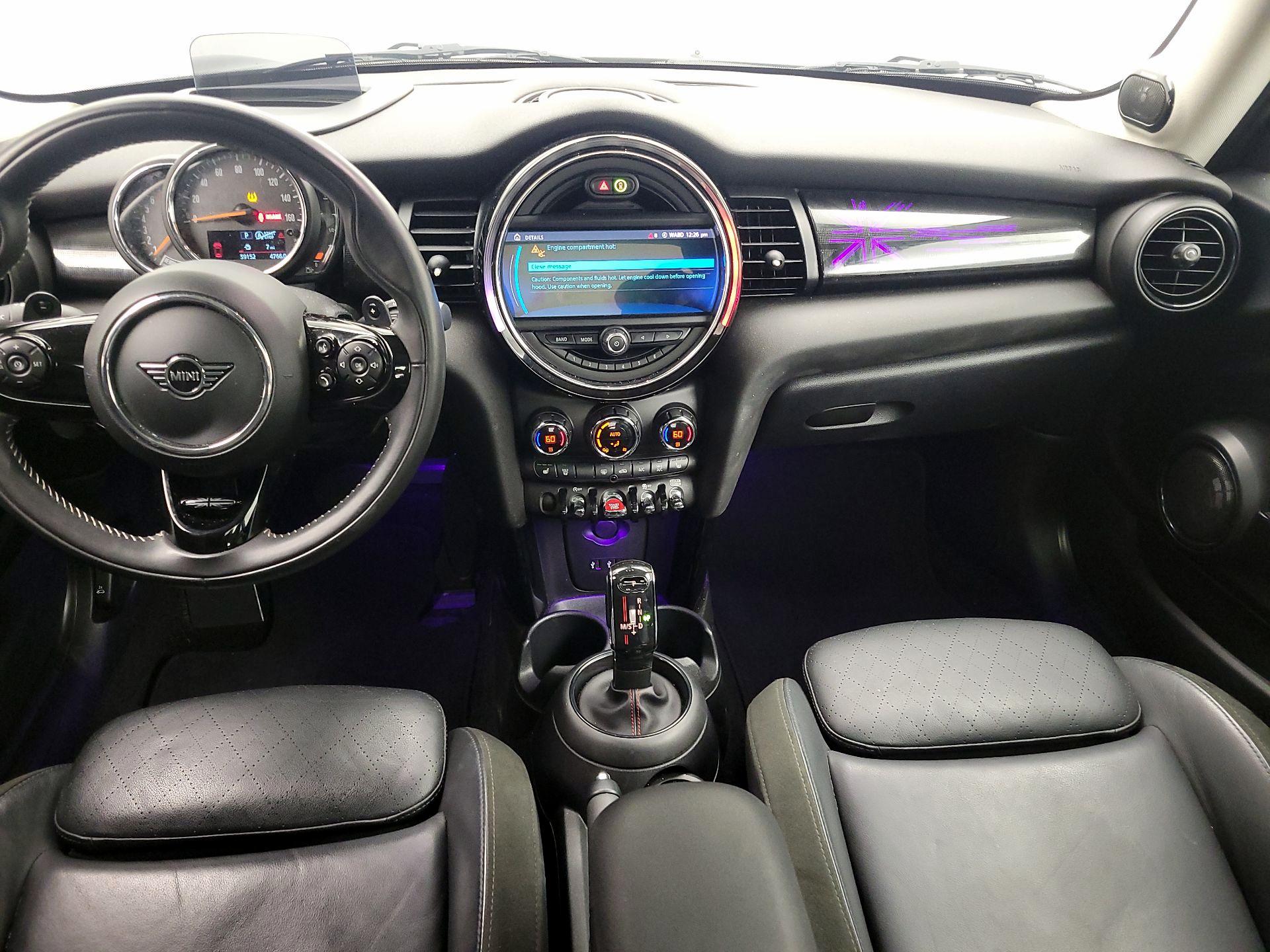 Thumbnail: 2020 MINI Cooper Hardtop - 9