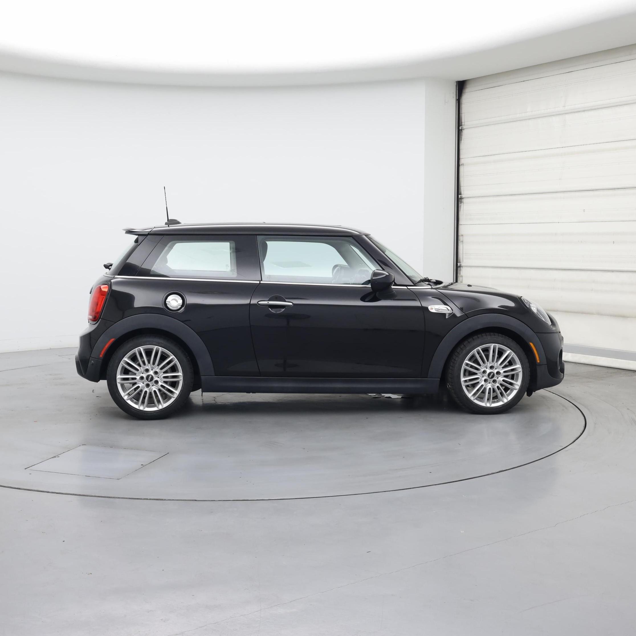 Thumbnail: 2020 MINI Cooper Hardtop - 7