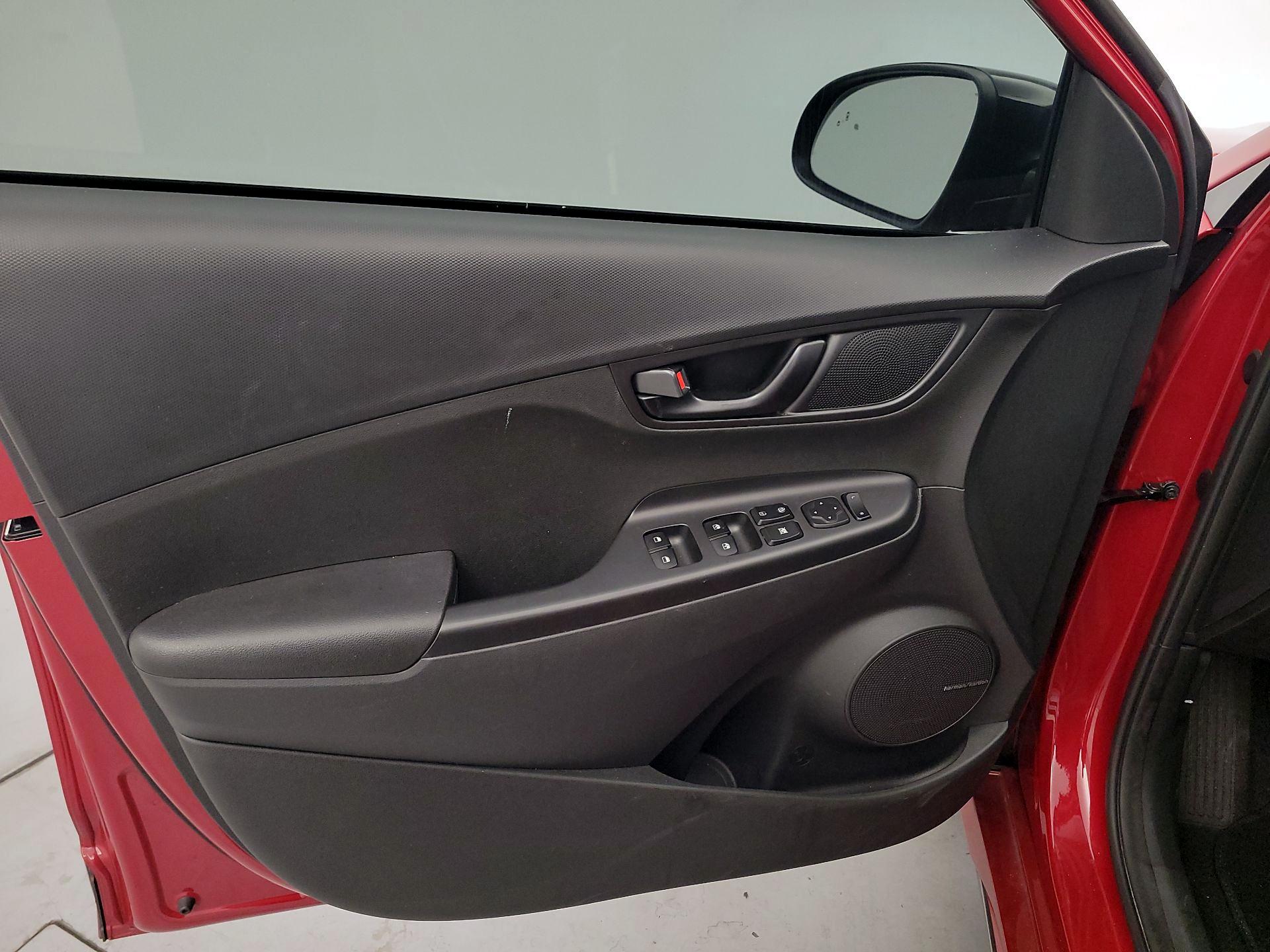 Thumbnail: 2022 Hyundai Kona - 12