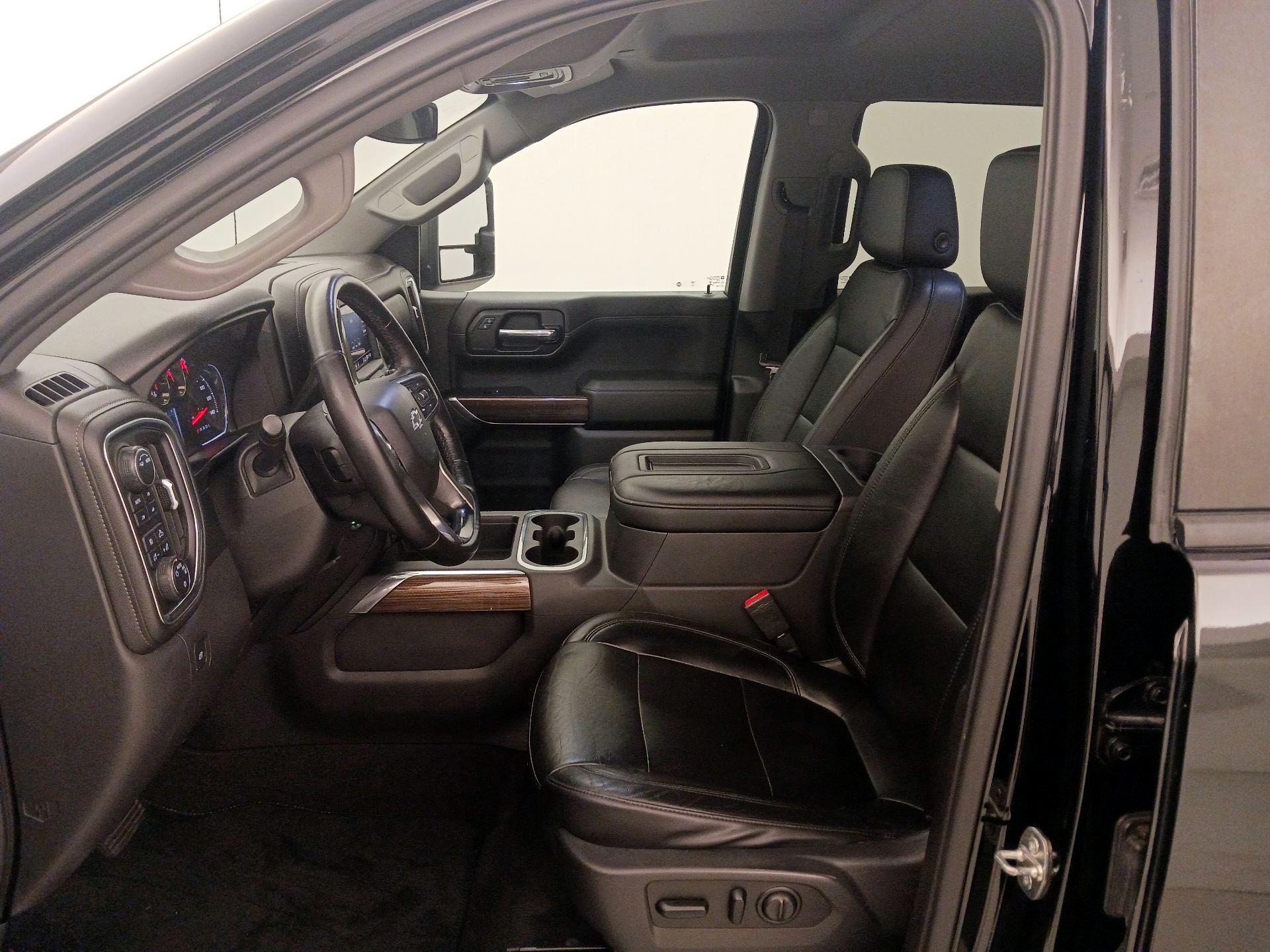 Thumbnail: 2020 Chevrolet Silverado 1500 - 11