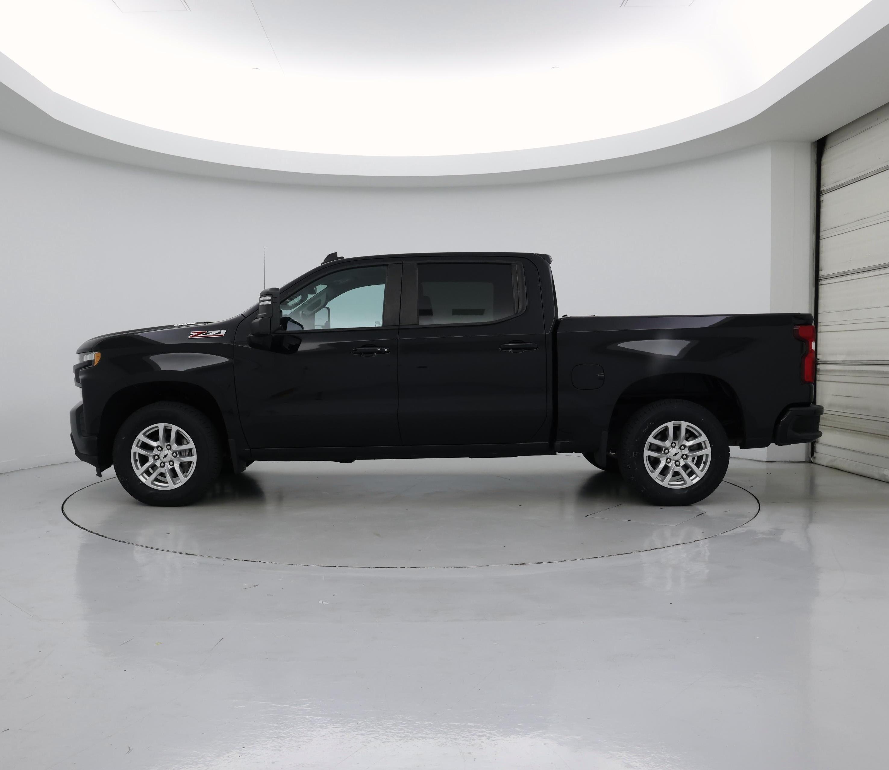 Thumbnail: 2020 Chevrolet Silverado 1500 - 3