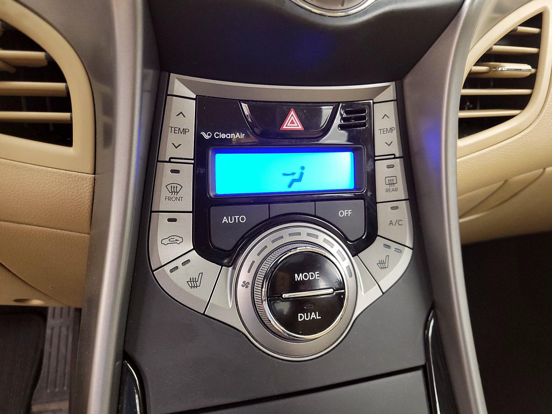 Thumbnail: 2013 Hyundai Elantra - 17