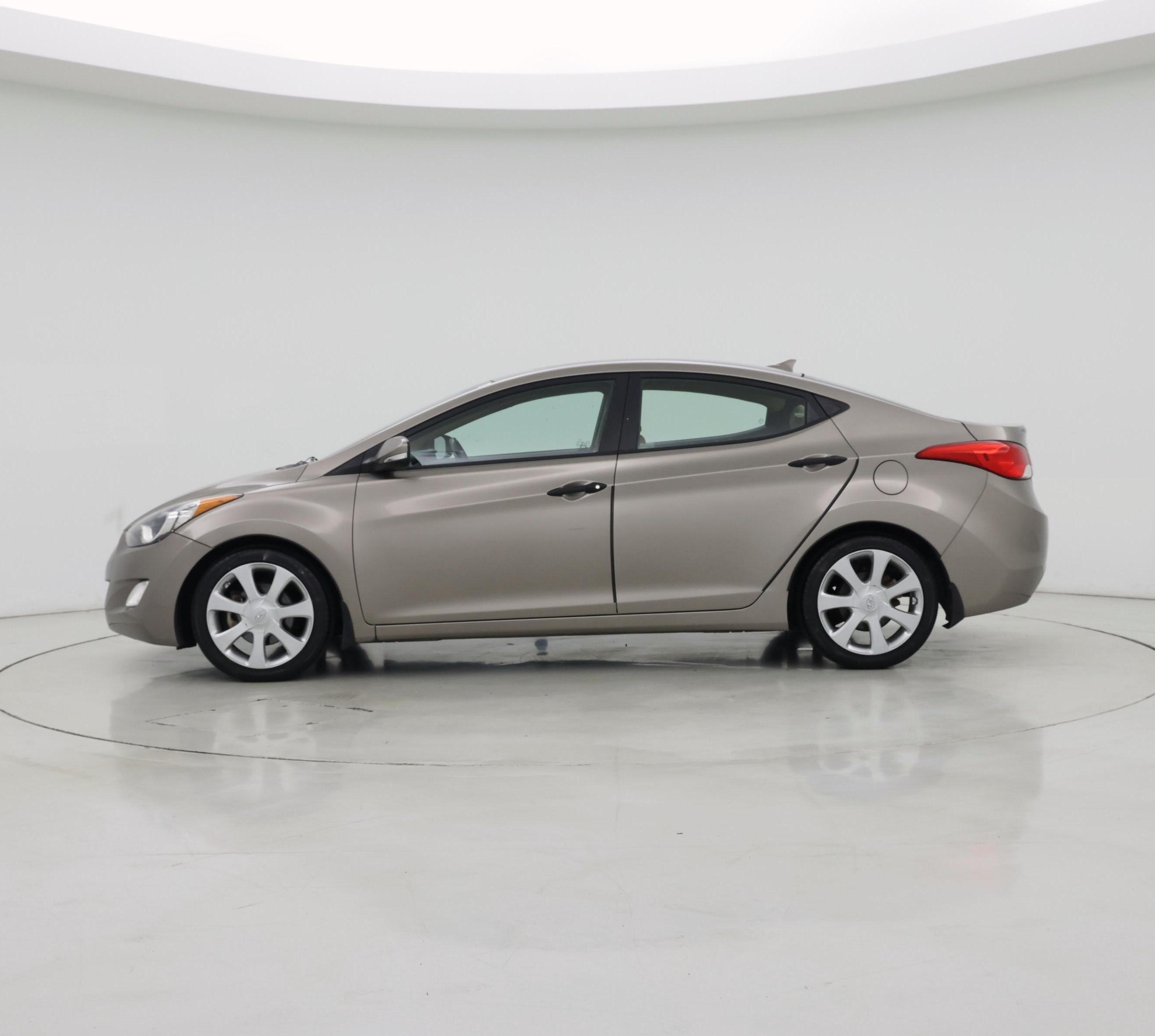 Thumbnail: 2013 Hyundai Elantra - 3