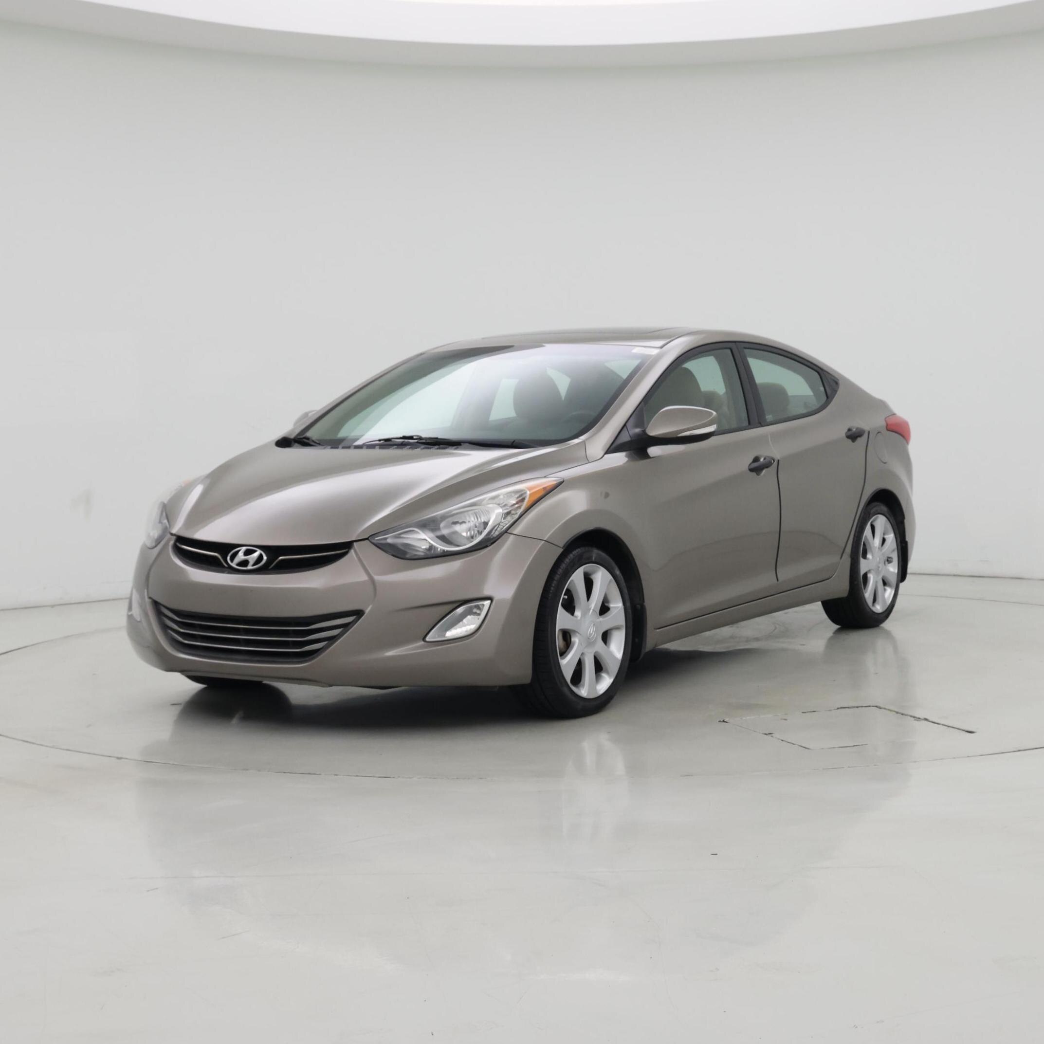 Thumbnail: 2013 Hyundai Elantra - 4