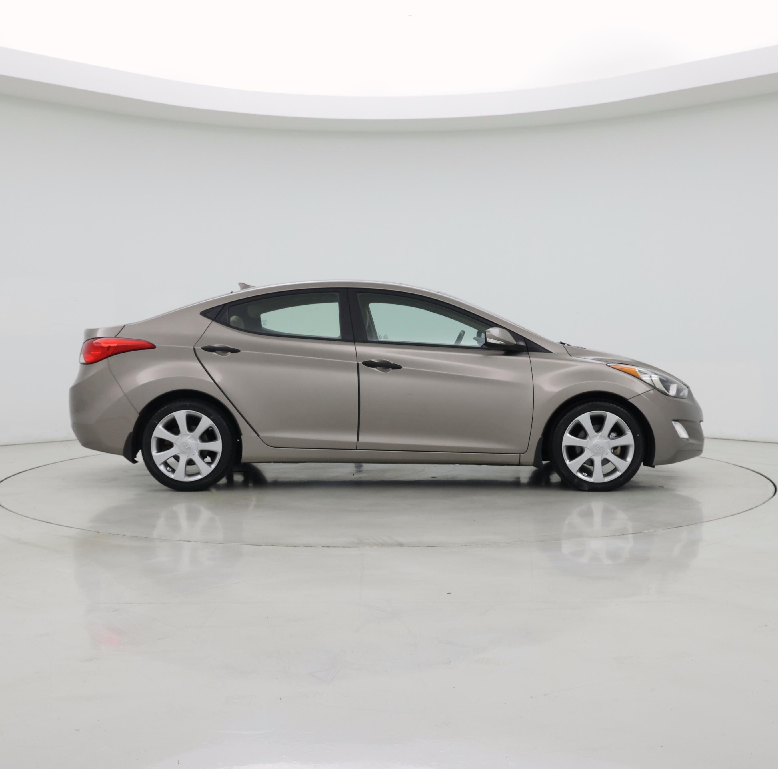 Thumbnail: 2013 Hyundai Elantra - 7