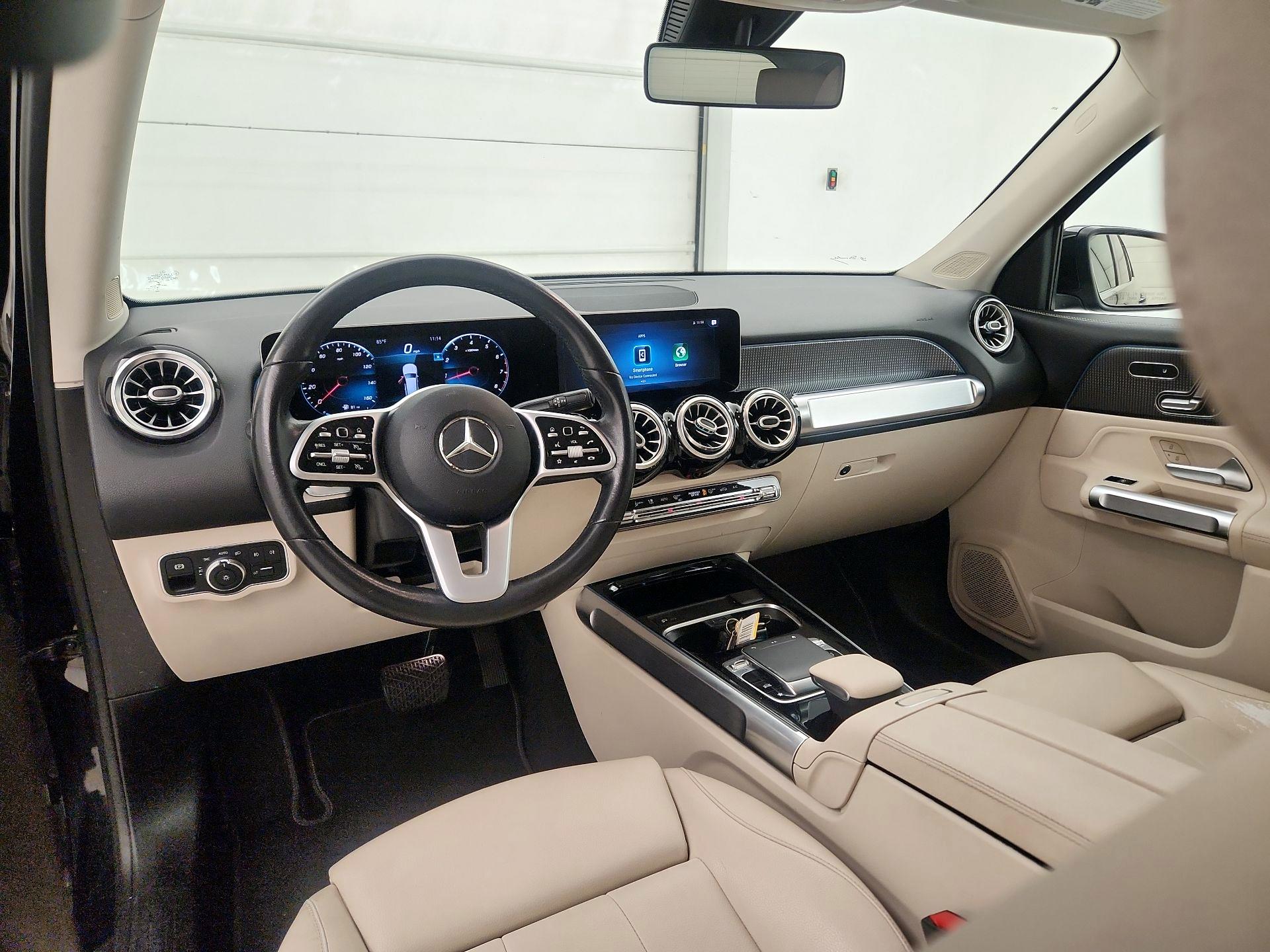 Thumbnail: 2020 Mercedes-Benz GLB - 9