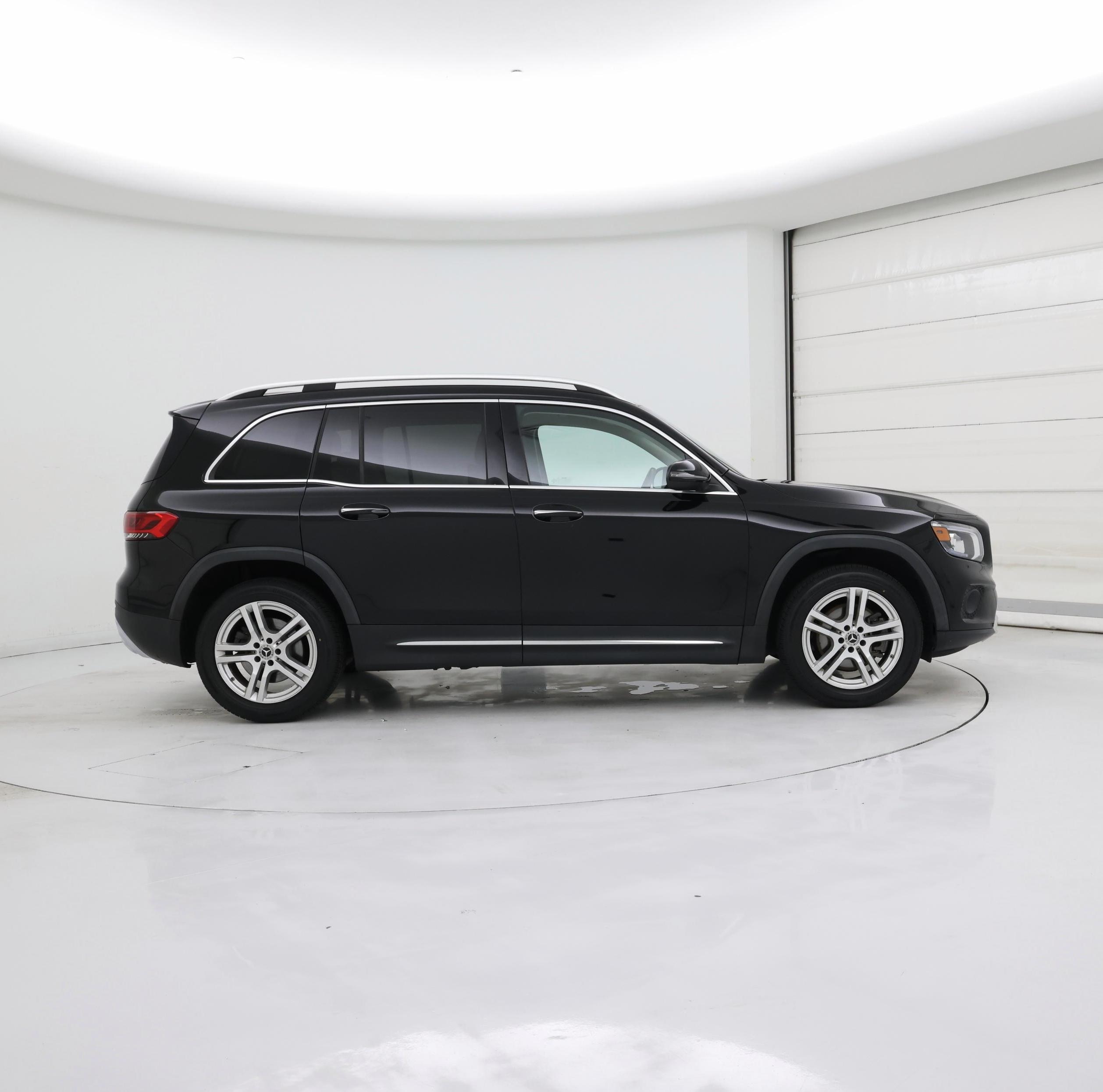 Thumbnail: 2020 Mercedes-Benz GLB - 7