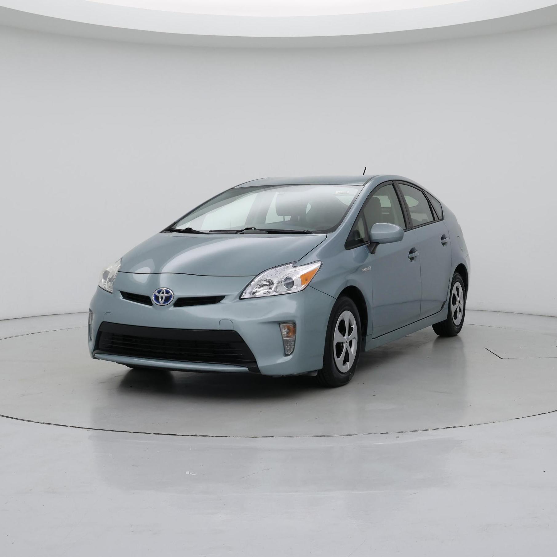 Thumbnail: 2013 Toyota Prius - 4