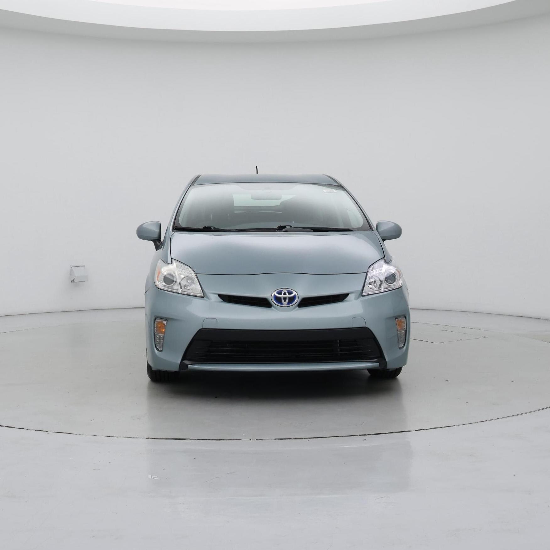 Thumbnail: 2013 Toyota Prius - 5