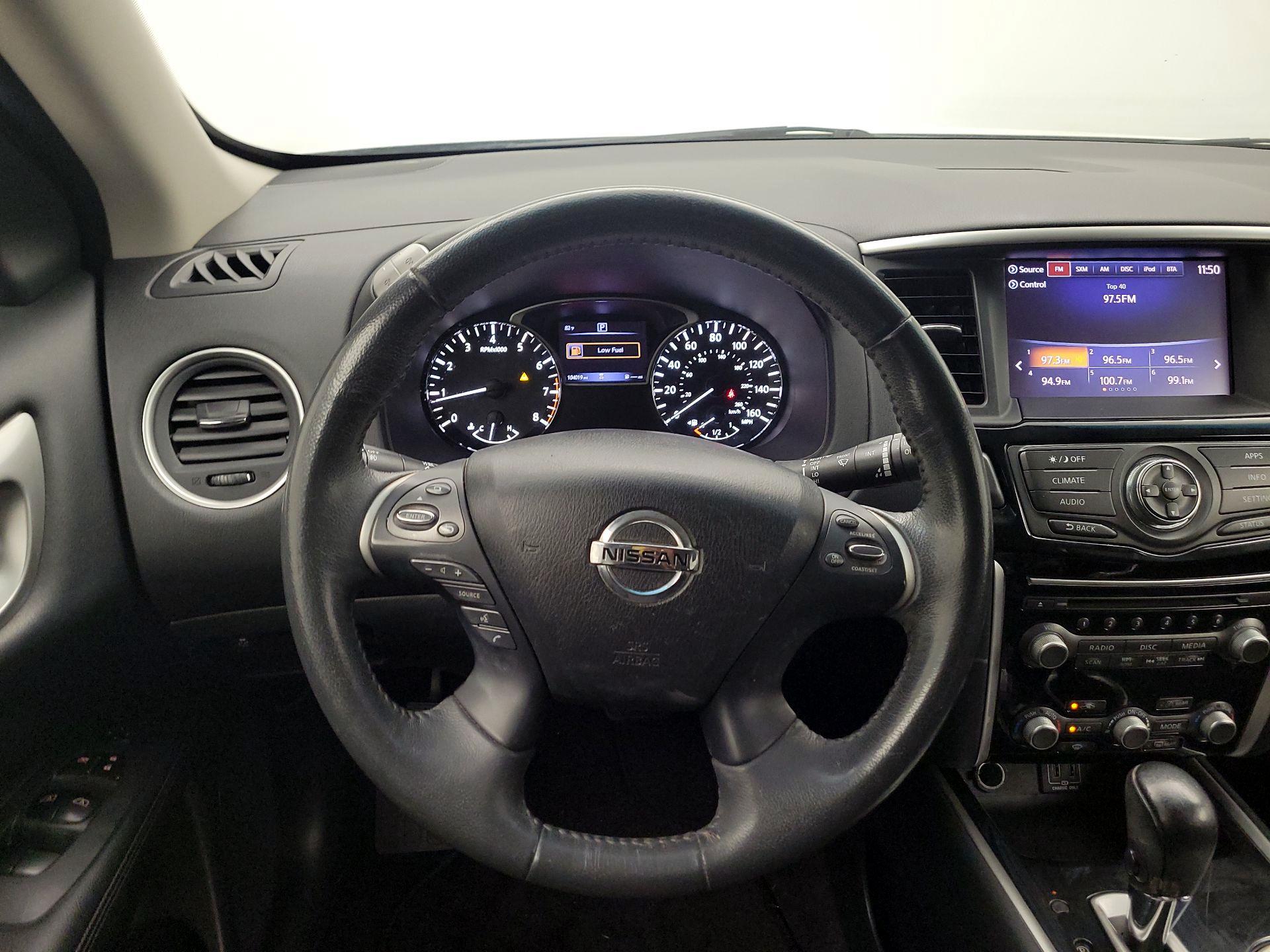 Thumbnail: 2018 Nissan Pathfinder - 10