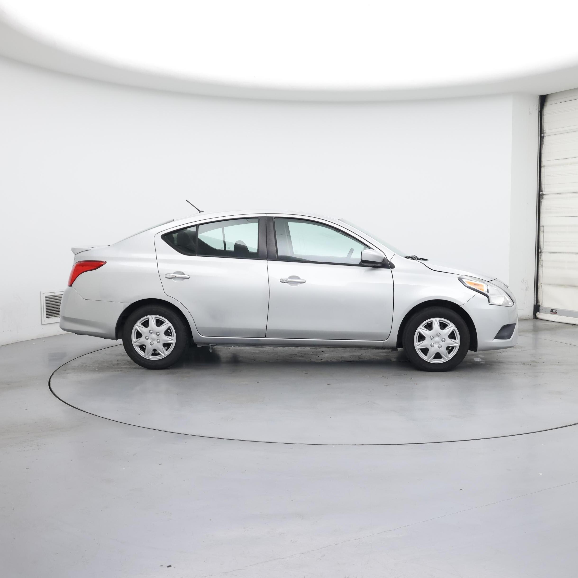 Thumbnail: 2018 Nissan Versa - 7