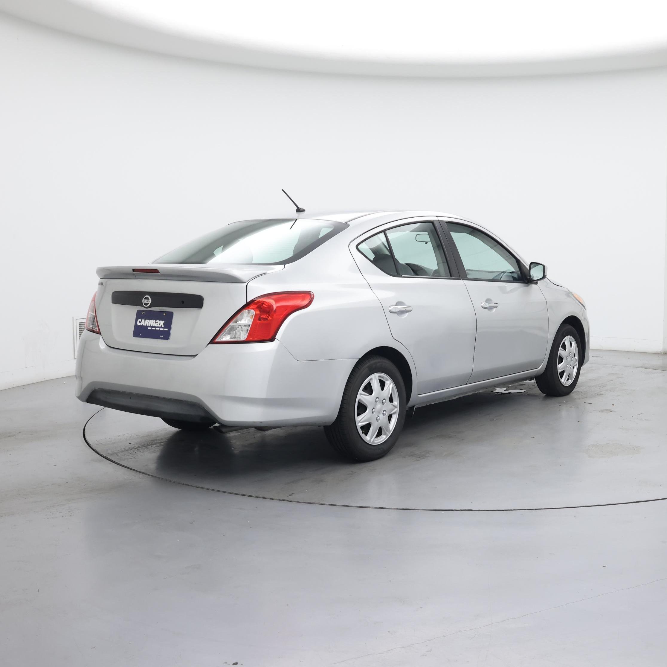 Thumbnail: 2018 Nissan Versa - 8