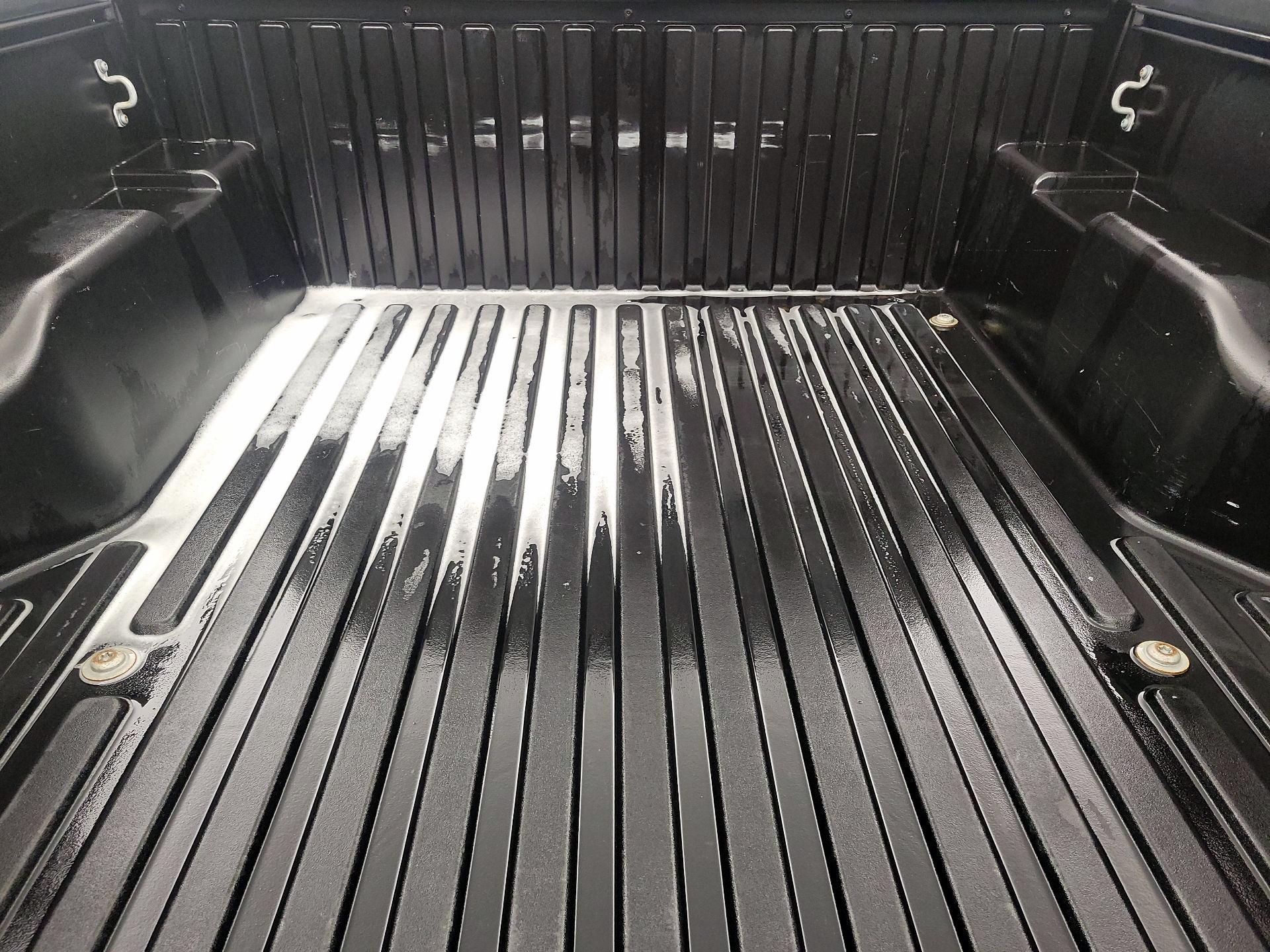 Thumbnail: 2023 Toyota Tacoma - 16