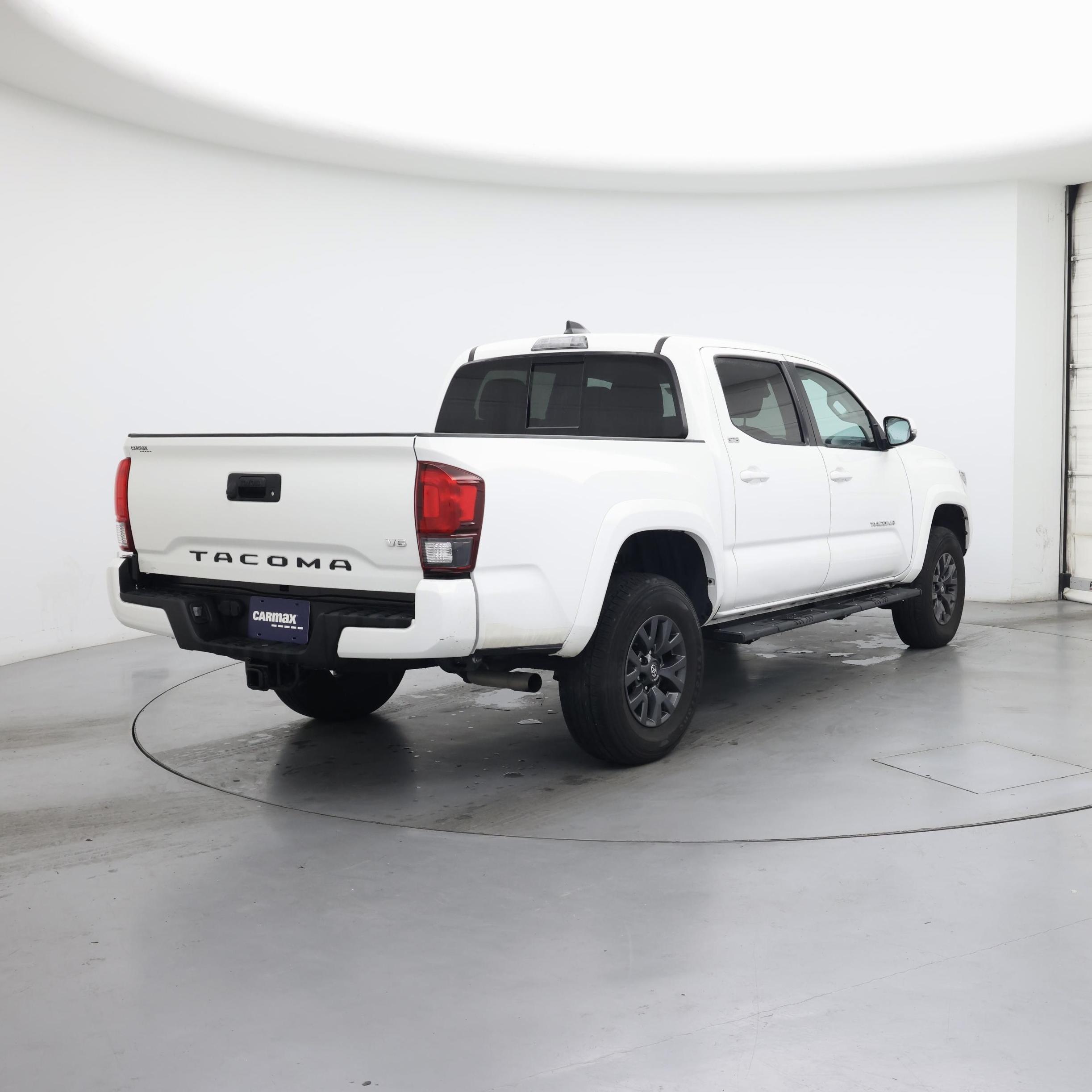 Thumbnail: 2023 Toyota Tacoma - 8