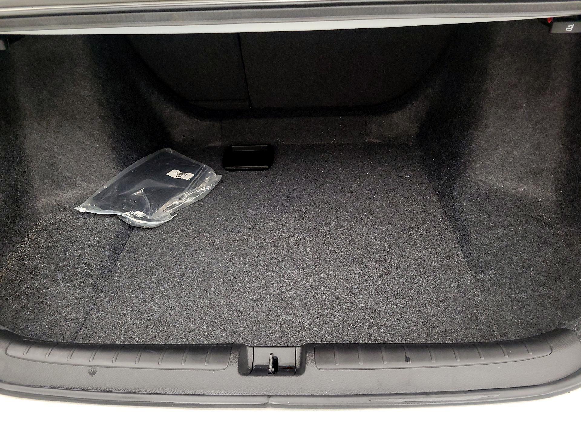 Thumbnail: 2021 Honda Accord - 16