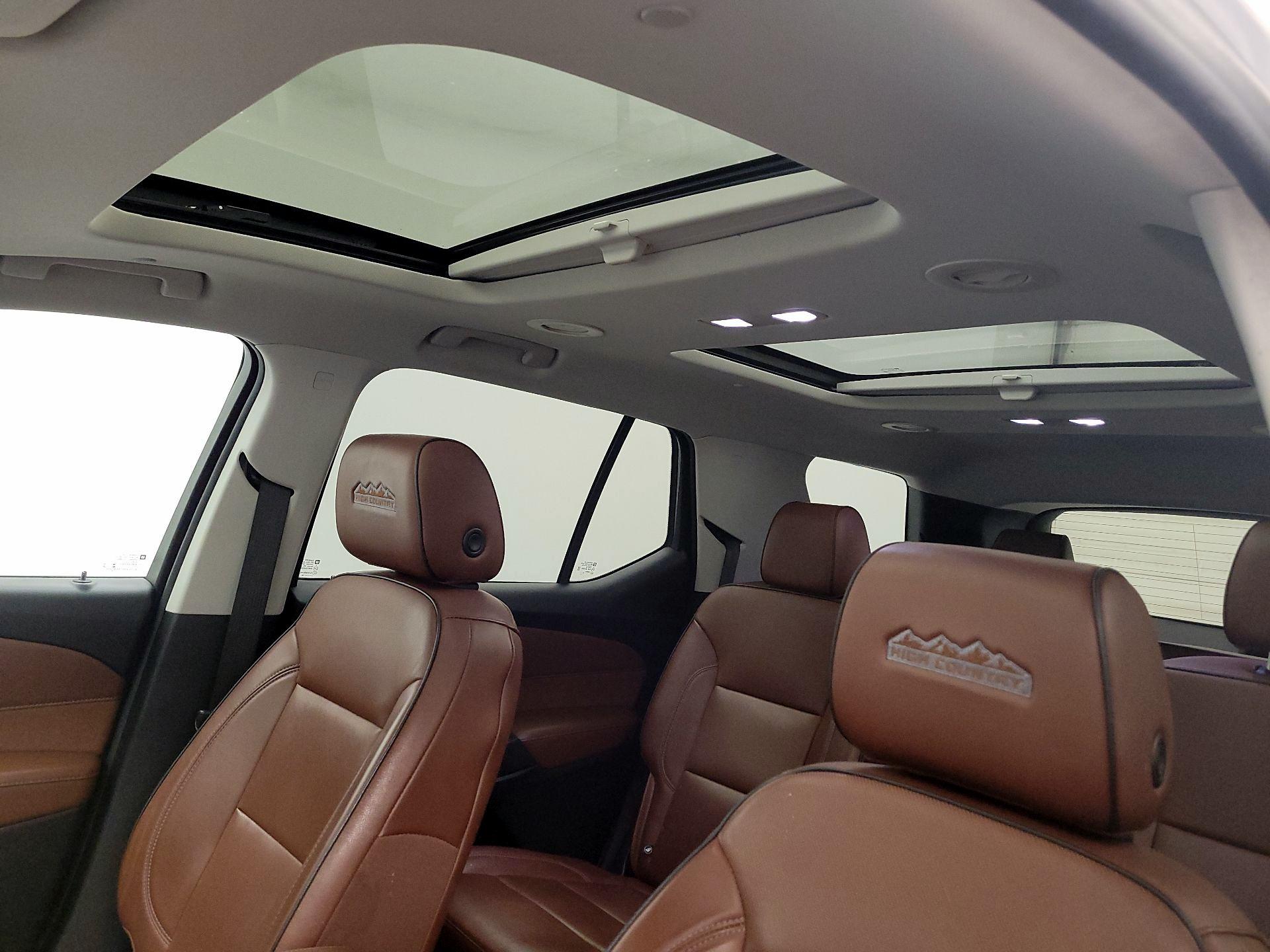 Thumbnail: 2019 Chevrolet Traverse - 18