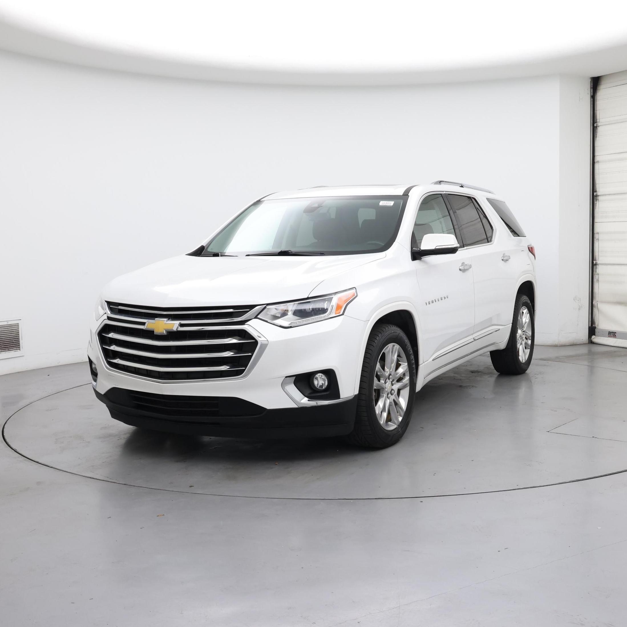 Thumbnail: 2019 Chevrolet Traverse - 4